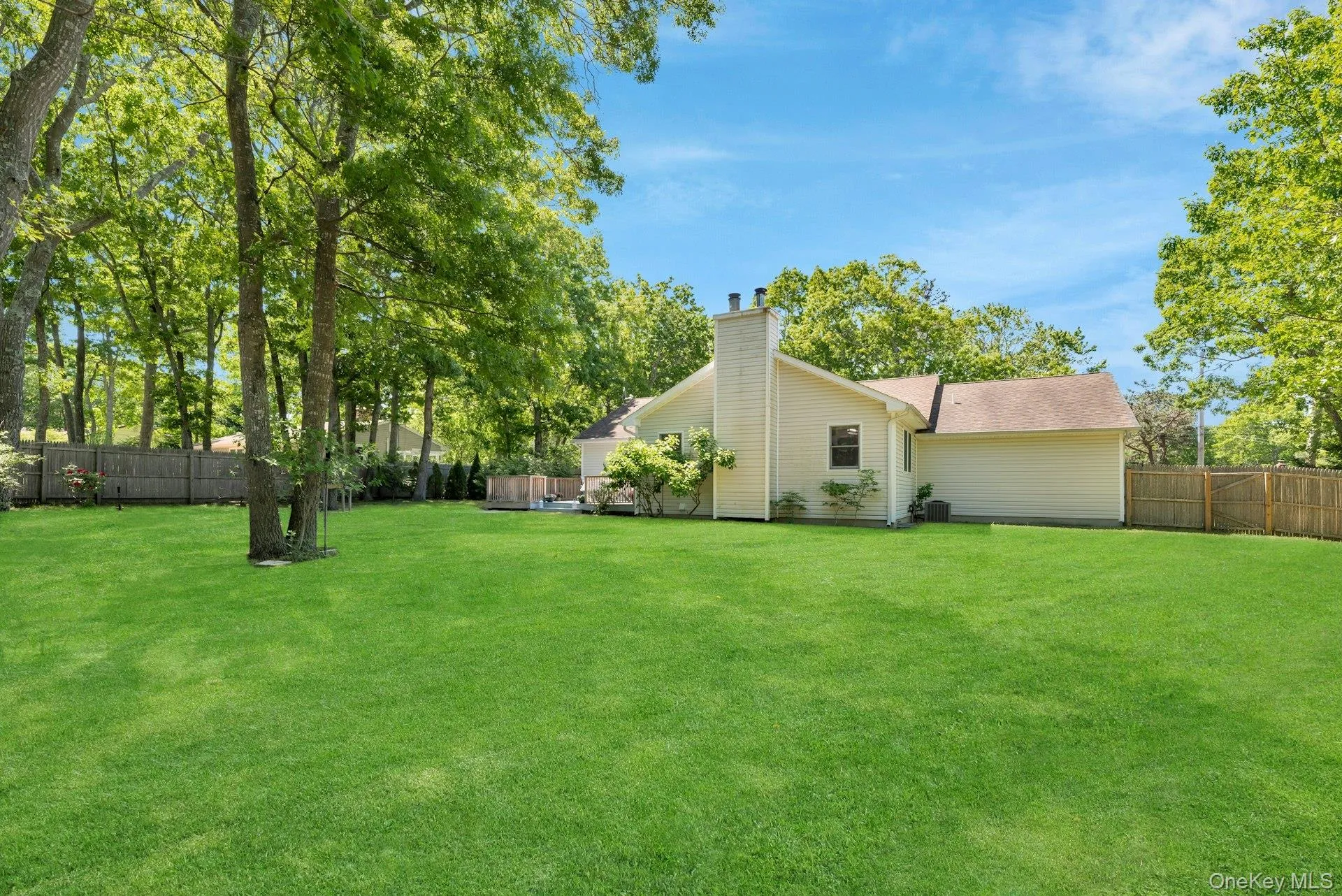 46 Sherwood Road, Southampton, NY, 4 Bedrooms Bedrooms, 10 Rooms Rooms,4 BathroomsBathrooms,Residential,For Rent,Sherwood,0,899284 46 Sherwood Road, Southampton, NY, 4 Bedrooms Bedrooms, 10 Rooms Rooms,4 BathroomsBathrooms,Residential,For Rent,Sherwood,0,899284