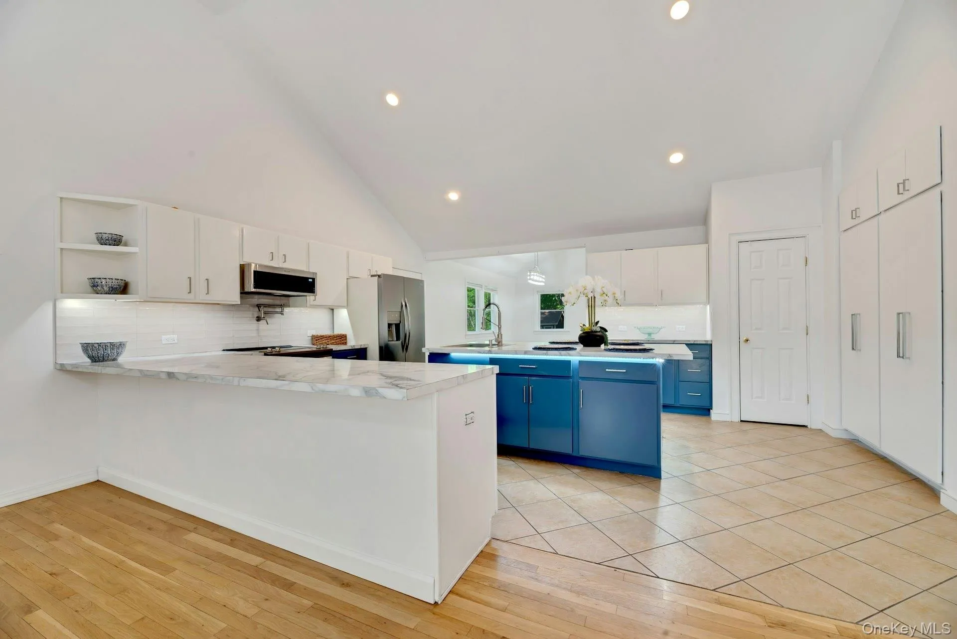 46 Sherwood Road, Southampton, NY, 4 Bedrooms Bedrooms, 10 Rooms Rooms,4 BathroomsBathrooms,Residential,For Rent,Sherwood,0,899284 46 Sherwood Road, Southampton, NY, 4 Bedrooms Bedrooms, 10 Rooms Rooms,4 BathroomsBathrooms,Residential,For Rent,Sherwood,0,899284