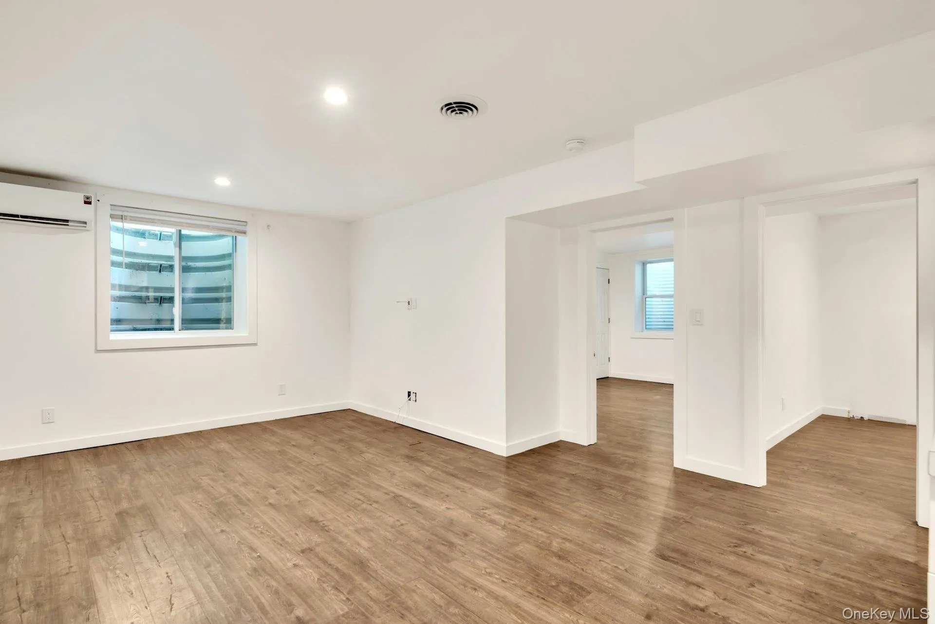46 Sherwood Road, Southampton, NY, 4 Bedrooms Bedrooms, 10 Rooms Rooms,4 BathroomsBathrooms,Residential,For Rent,Sherwood,0,899284 46 Sherwood Road, Southampton, NY, 4 Bedrooms Bedrooms, 10 Rooms Rooms,4 BathroomsBathrooms,Residential,For Rent,Sherwood,0,899284