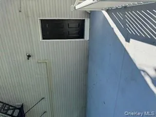 Doorway to property Doorway to property