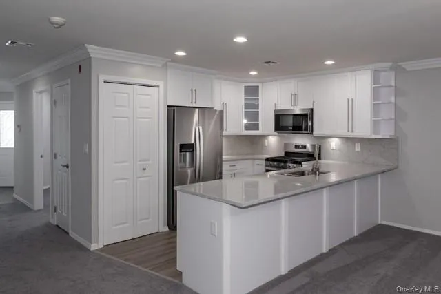 6 Overlook Drive, Brookhaven, NY, 2 Bedrooms Bedrooms, 6 Rooms Rooms,2 BathroomsBathrooms,Residential Lease,Idx,Overlook,0,899653 6 Overlook Drive, Brookhaven, NY, 2 Bedrooms Bedrooms, 6 Rooms Rooms,2 BathroomsBathrooms,Residential Lease,Idx,Overlook,0,899653