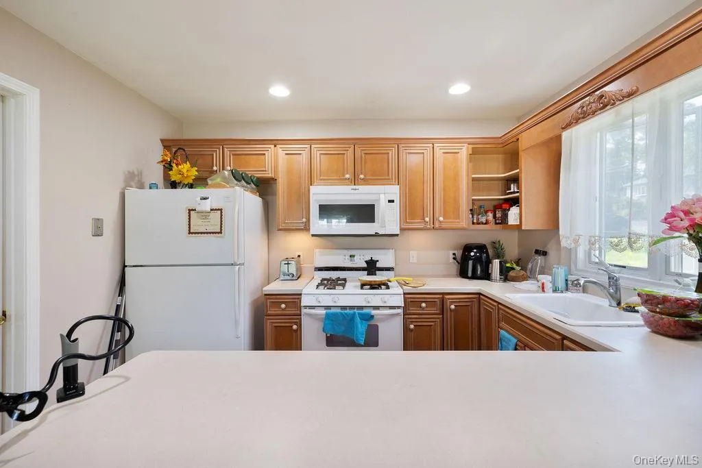 30 Chestnut St Street, Stony Point, NY, 5 Bedrooms Bedrooms, 12 Rooms Rooms,4 BathroomsBathrooms,Residential Sale,For Rent,Chestnut St,0,899771 30 Chestnut St Street, Stony Point, NY, 5 Bedrooms Bedrooms, 12 Rooms Rooms,4 BathroomsBathrooms,Residential Sale,For Rent,Chestnut St,0,899771