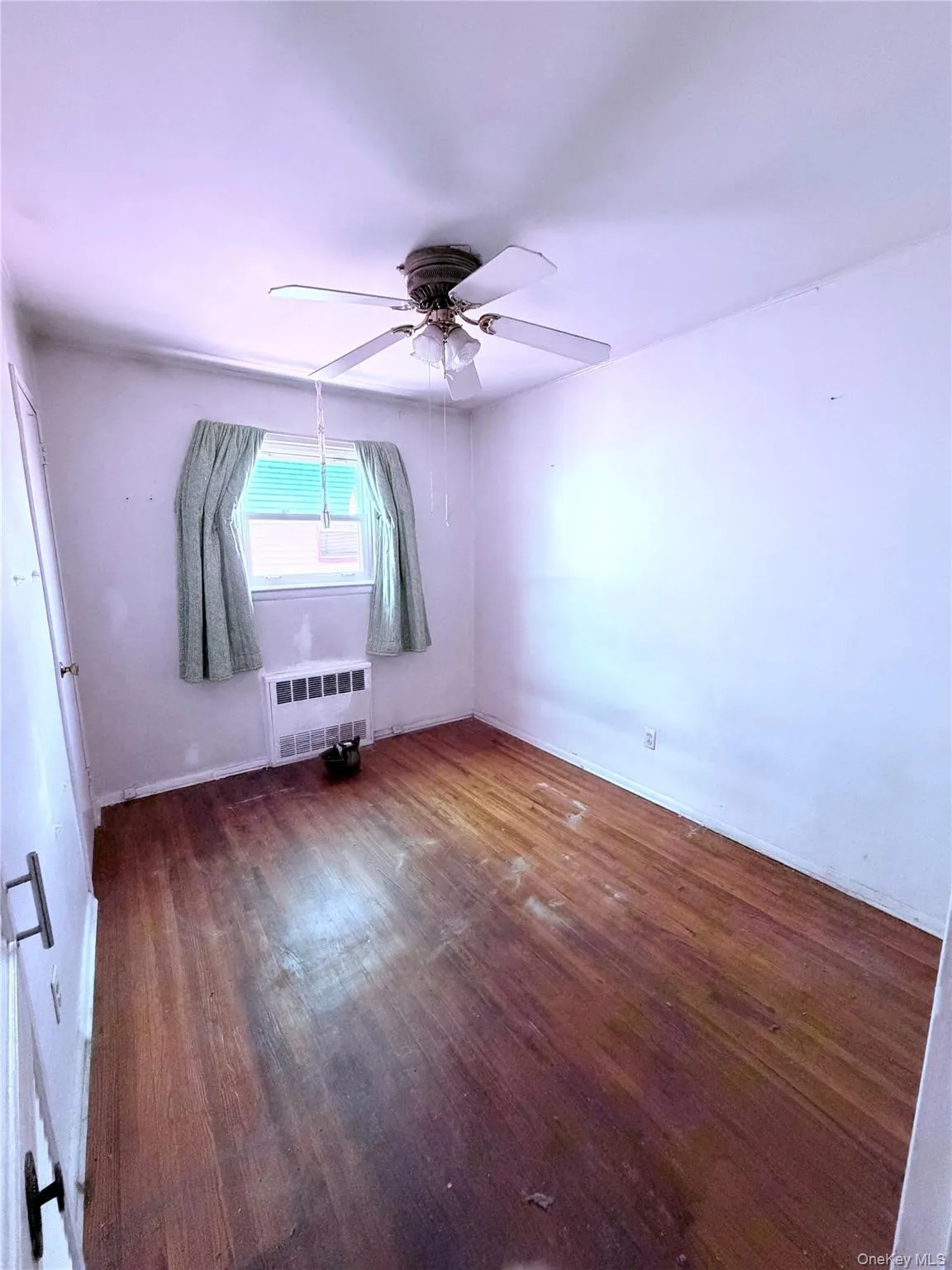 11815 Springfield Boulevard, New York, NY, 3 Bedrooms Bedrooms, 8 Rooms Rooms,1 BathroomBathrooms,Residential,For Rent,Springfield,0,899975 11815 Springfield Boulevard, New York, NY, 3 Bedrooms Bedrooms, 8 Rooms Rooms,1 BathroomBathrooms,Residential,For Rent,Springfield,0,899975
