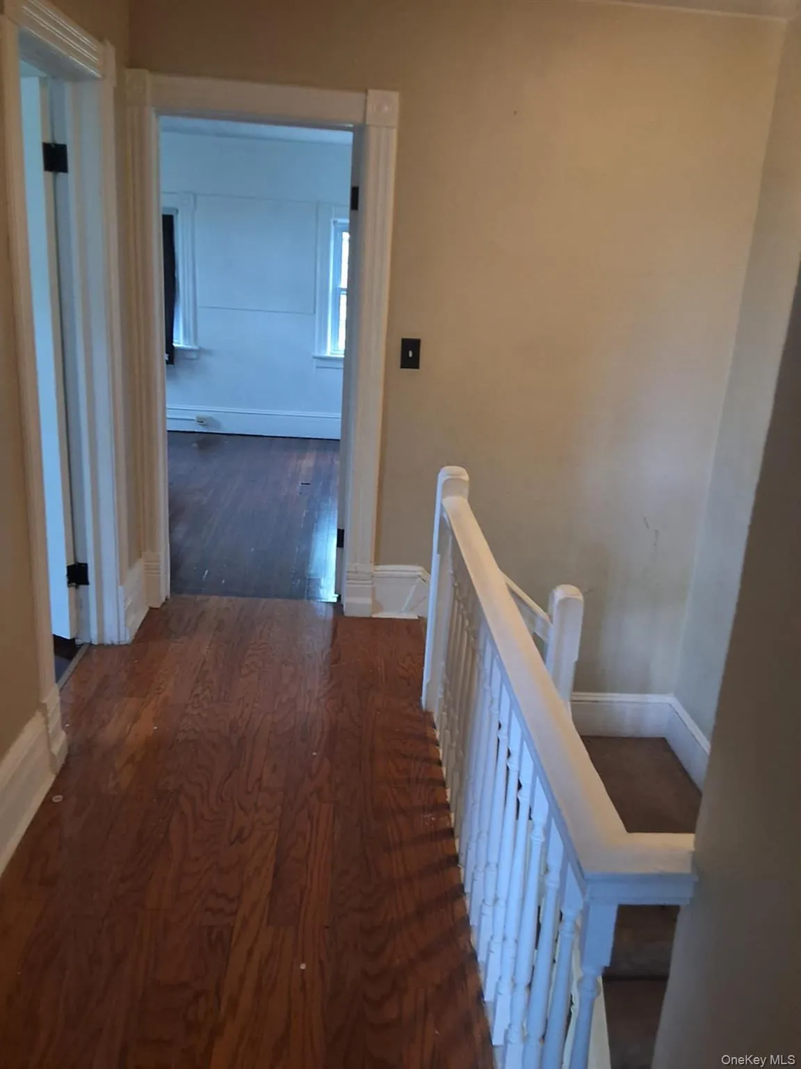 572 Union Avenue, New Windsor, NY, 6 Bedrooms Bedrooms, 6 Rooms Rooms,1 BathroomBathrooms,Residential Lease,For Rent,Union,0,899991 572 Union Avenue, New Windsor, NY, 6 Bedrooms Bedrooms, 6 Rooms Rooms,1 BathroomBathrooms,Residential Lease,For Rent,Union,0,899991