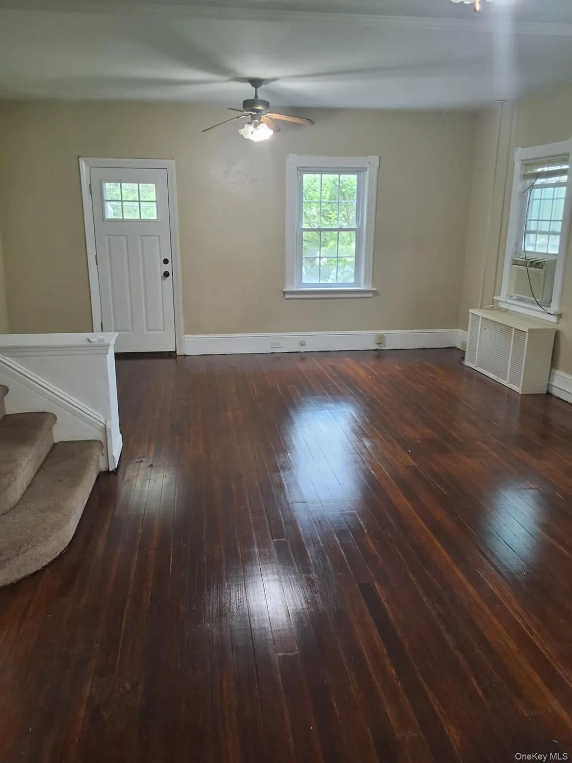 572 Union Avenue, New Windsor, NY, 6 Bedrooms Bedrooms, 6 Rooms Rooms,1 BathroomBathrooms,Residential Lease,For Rent,Union,0,899991 572 Union Avenue, New Windsor, NY, 6 Bedrooms Bedrooms, 6 Rooms Rooms,1 BathroomBathrooms,Residential Lease,For Rent,Union,0,899991