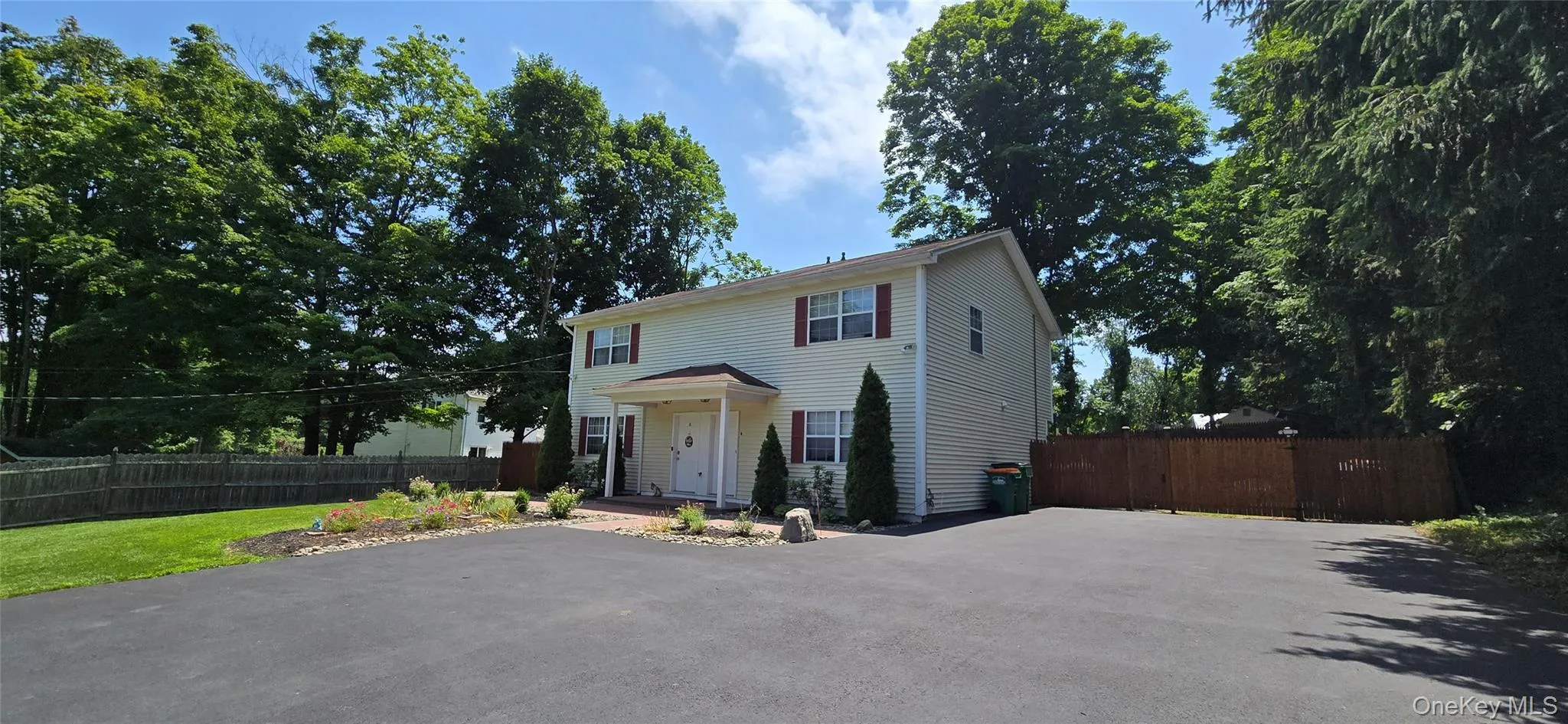 1335 Union Avenue, Newburgh (town), NY, 3 Bedrooms Bedrooms, 6 Rooms Rooms,1 BathroomBathrooms,Residential Lease,Idx,Union,0,900136 1335 Union Avenue, Newburgh (town), NY, 3 Bedrooms Bedrooms, 6 Rooms Rooms,1 BathroomBathrooms,Residential Lease,Idx,Union,0,900136