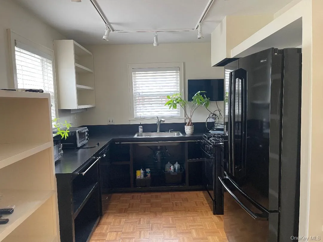 75 Mohawk Avenue, Hempstead, NY, 2 Bedrooms Bedrooms, 5 Rooms Rooms,2 BathroomsBathrooms,Residential Lease,Idx,Mohawk,0,900182 75 Mohawk Avenue, Hempstead, NY, 2 Bedrooms Bedrooms, 5 Rooms Rooms,2 BathroomsBathrooms,Residential Lease,Idx,Mohawk,0,900182