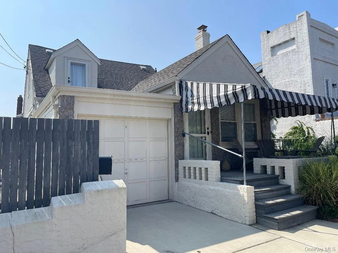 75 Mohawk Avenue, Hempstead, NY, 2 Bedrooms Bedrooms, 5 Rooms Rooms,2 BathroomsBathrooms,Residential Lease,Idx,Mohawk,0,900182 75 Mohawk Avenue, Hempstead, NY, 2 Bedrooms Bedrooms, 5 Rooms Rooms,2 BathroomsBathrooms,Residential Lease,Idx,Mohawk,0,900182