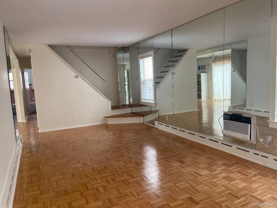 75 Mohawk Avenue, Hempstead, NY, 2 Bedrooms Bedrooms, 5 Rooms Rooms,2 BathroomsBathrooms,Residential Lease,Idx,Mohawk,0,900182 75 Mohawk Avenue, Hempstead, NY, 2 Bedrooms Bedrooms, 5 Rooms Rooms,2 BathroomsBathrooms,Residential Lease,Idx,Mohawk,0,900182