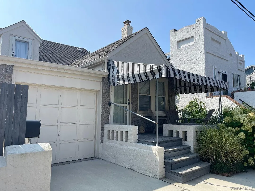 75 Mohawk Avenue, Hempstead, NY, 2 Bedrooms Bedrooms, 5 Rooms Rooms,2 BathroomsBathrooms,Residential Lease,Idx,Mohawk,0,900182 75 Mohawk Avenue, Hempstead, NY, 2 Bedrooms Bedrooms, 5 Rooms Rooms,2 BathroomsBathrooms,Residential Lease,Idx,Mohawk,0,900182