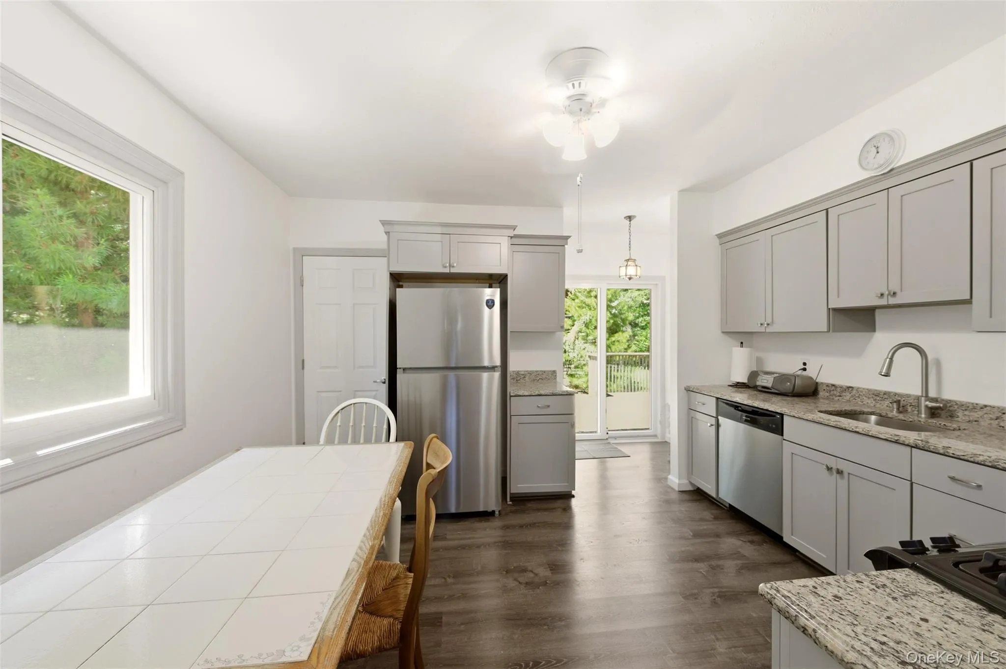 26 Garfield Avenue, Islip, NY, 2 Bedrooms Bedrooms, 5 Rooms Rooms,1 BathroomBathrooms,Residential,For Rent,Garfield,0,900208 26 Garfield Avenue, Islip, NY, 2 Bedrooms Bedrooms, 5 Rooms Rooms,1 BathroomBathrooms,Residential,For Rent,Garfield,0,900208