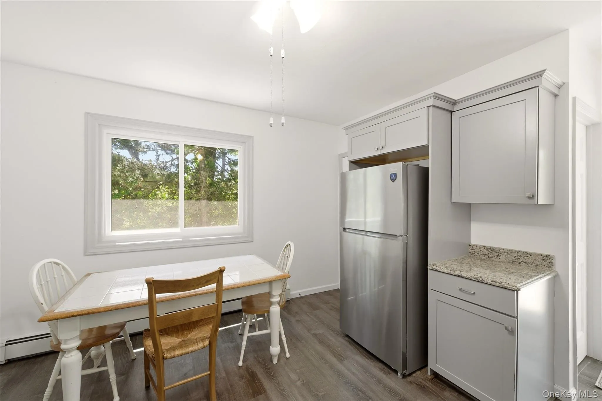 26 Garfield Avenue, Islip, NY, 2 Bedrooms Bedrooms, 5 Rooms Rooms,1 BathroomBathrooms,Residential,For Rent,Garfield,0,900208 26 Garfield Avenue, Islip, NY, 2 Bedrooms Bedrooms, 5 Rooms Rooms,1 BathroomBathrooms,Residential,For Rent,Garfield,0,900208