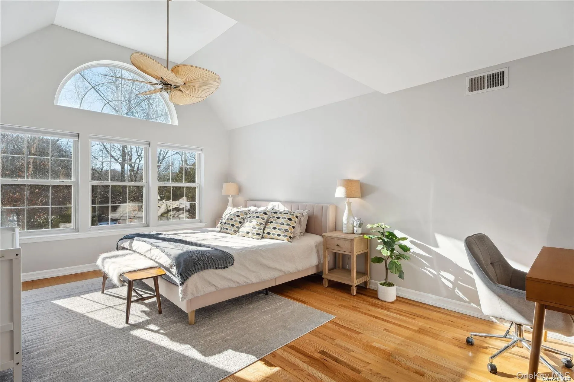 39 Hollow Lane, Southampton, NY, 5 Bedrooms Bedrooms, 11 Rooms Rooms,3 BathroomsBathrooms,Residential Lease,Idx,Hollow,900269 39 Hollow Lane, Southampton, NY, 5 Bedrooms Bedrooms, 11 Rooms Rooms,3 BathroomsBathrooms,Residential Lease,Idx,Hollow,900269