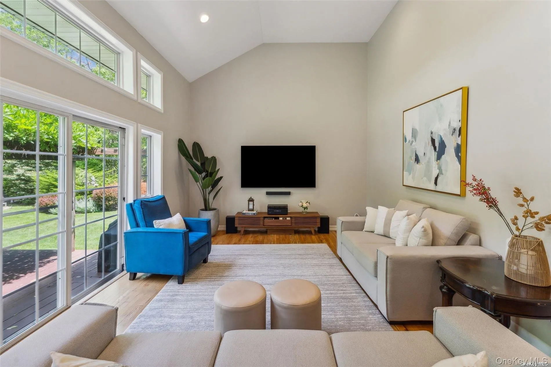 39 Hollow Lane, Southampton, NY, 5 Bedrooms Bedrooms, 11 Rooms Rooms,3 BathroomsBathrooms,Residential Lease,Idx,Hollow,900269 39 Hollow Lane, Southampton, NY, 5 Bedrooms Bedrooms, 11 Rooms Rooms,3 BathroomsBathrooms,Residential Lease,Idx,Hollow,900269