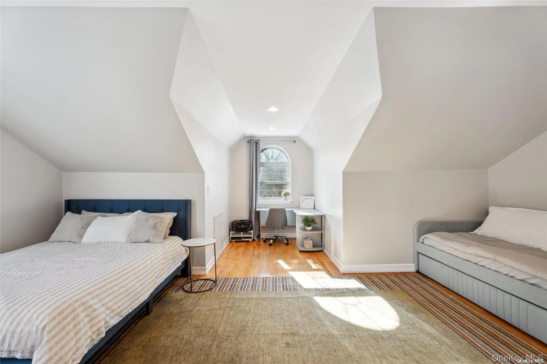 39 Hollow Lane, Southampton, NY, 5 Bedrooms Bedrooms, 11 Rooms Rooms,3 BathroomsBathrooms,Residential Lease,Idx,Hollow,900269 39 Hollow Lane, Southampton, NY, 5 Bedrooms Bedrooms, 11 Rooms Rooms,3 BathroomsBathrooms,Residential Lease,Idx,Hollow,900269