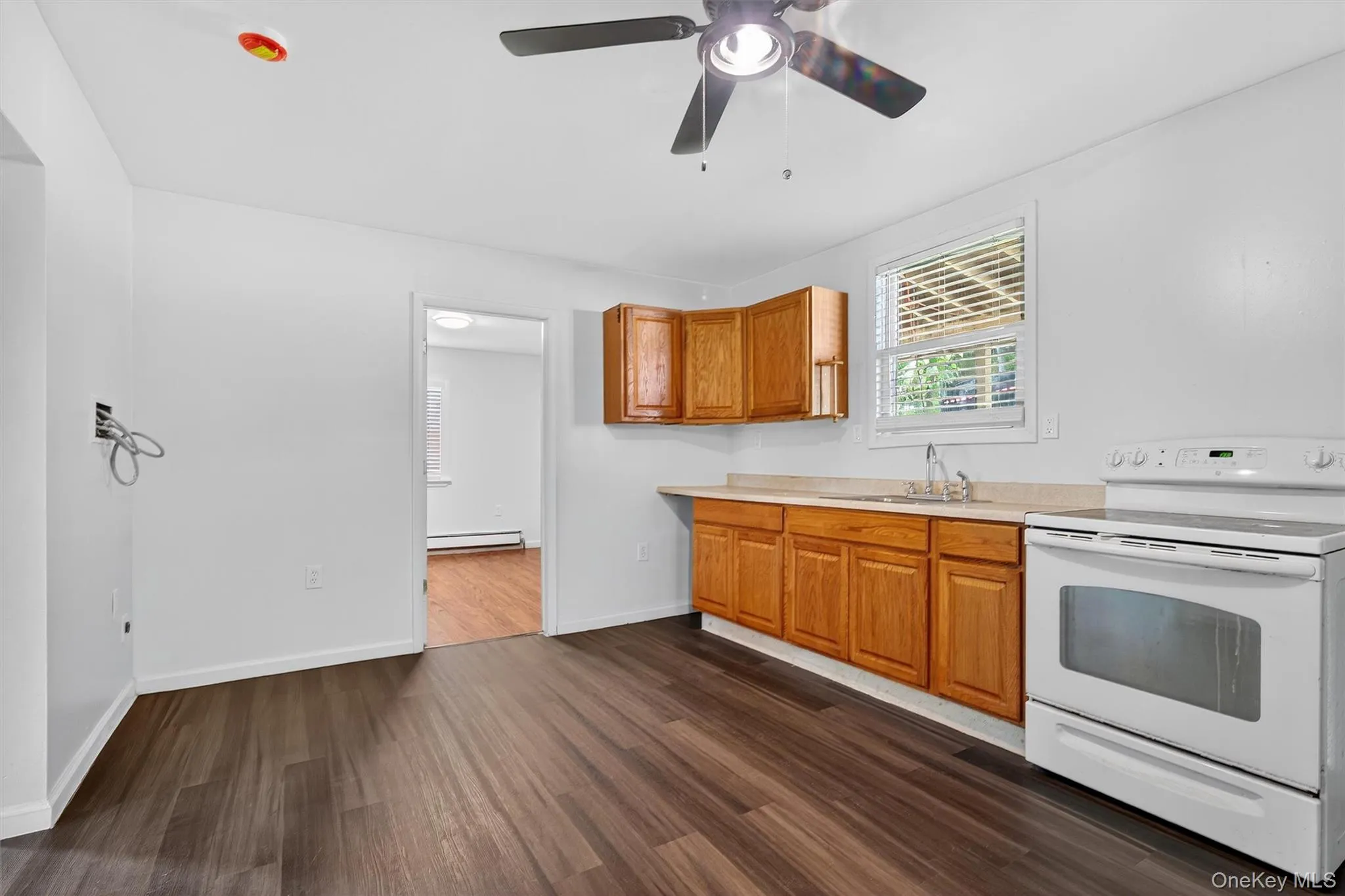 376 Bridgeville Road, Thompson, NY, 3 Bedrooms Bedrooms, 5 Rooms Rooms,1 BathroomBathrooms,Residential Lease,Idx,Bridgeville,0,900320 376 Bridgeville Road, Thompson, NY, 3 Bedrooms Bedrooms, 5 Rooms Rooms,1 BathroomBathrooms,Residential Lease,Idx,Bridgeville,0,900320