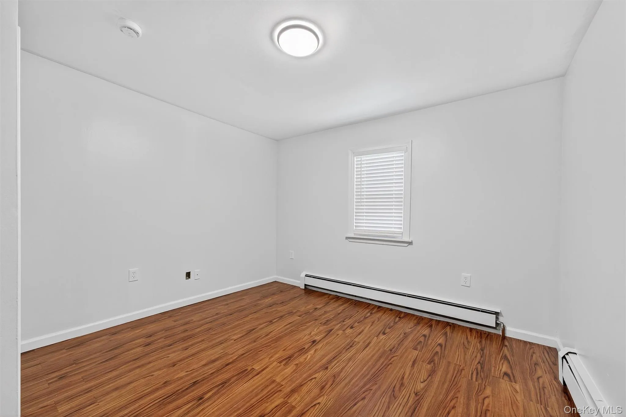 376 Bridgeville Road, Thompson, NY, 3 Bedrooms Bedrooms, 5 Rooms Rooms,1 BathroomBathrooms,Residential Lease,Idx,Bridgeville,0,900320 376 Bridgeville Road, Thompson, NY, 3 Bedrooms Bedrooms, 5 Rooms Rooms,1 BathroomBathrooms,Residential Lease,Idx,Bridgeville,0,900320