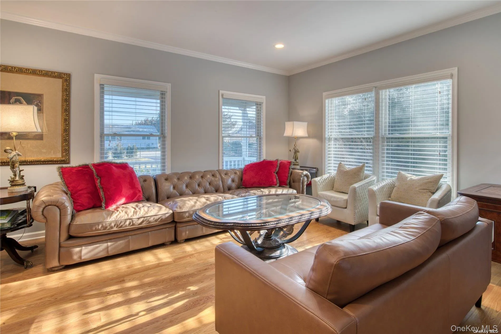 Sunny Living Room Sunny Living Room