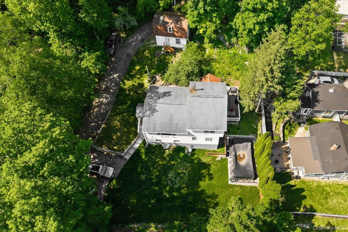 View of subject property View of subject property