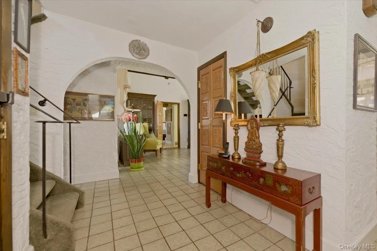 Entry Foyer Entry Foyer
