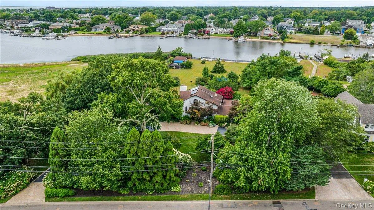 50 Cedar Lane, Babylon, NY, 4 Bedrooms Bedrooms, 7 Rooms Rooms,3 BathroomsBathrooms,Residential,For Rent,Cedar,0,900582 50 Cedar Lane, Babylon, NY, 4 Bedrooms Bedrooms, 7 Rooms Rooms,3 BathroomsBathrooms,Residential,For Rent,Cedar,0,900582