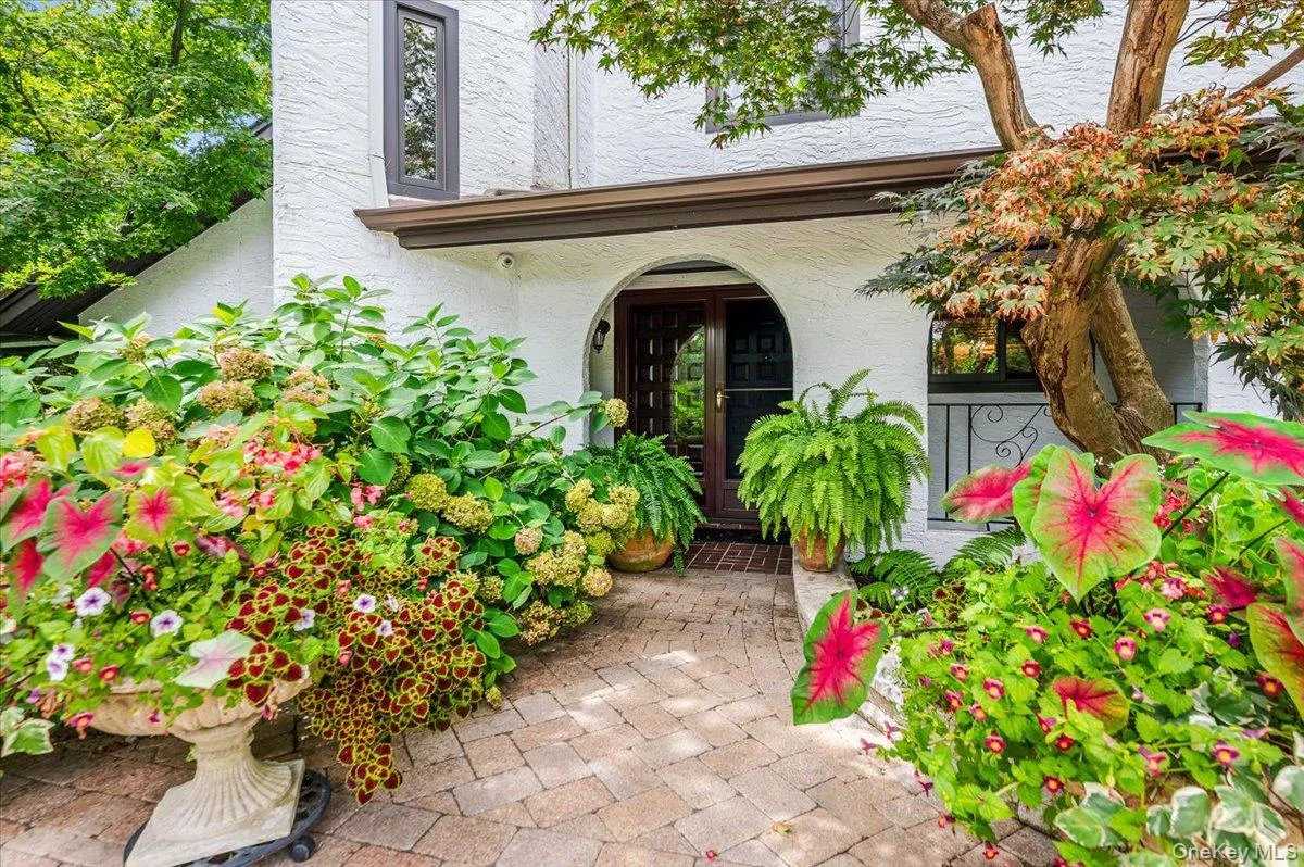 Front Entry Front Entry