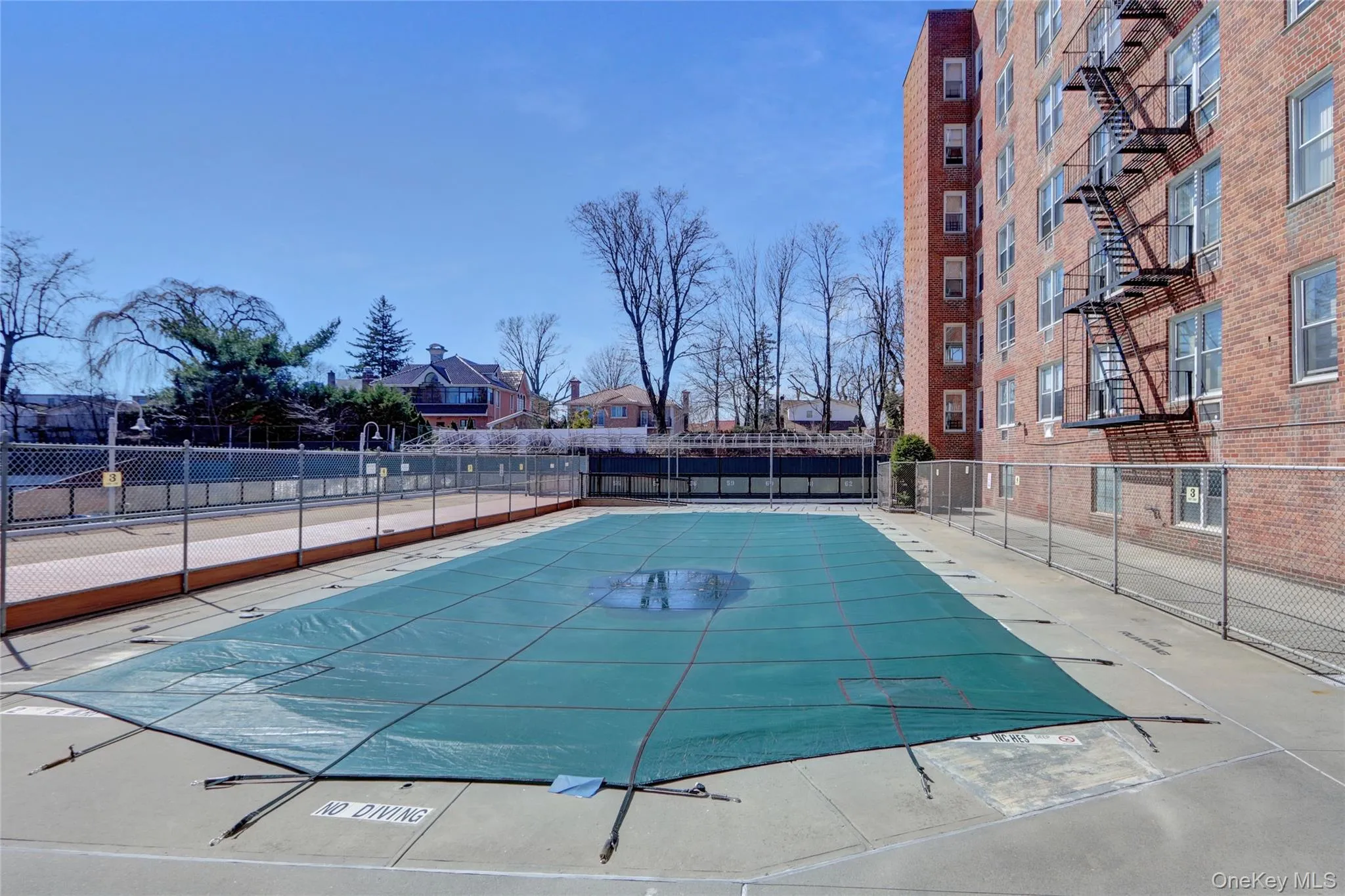 54-40 Little Neck Parkway, New York, NY, 1 Room Rooms,1 BathroomBathrooms,Residential Lease,For Rent,Little Neck,0,900613 54-40 Little Neck Parkway, New York, NY, 1 Room Rooms,1 BathroomBathrooms,Residential Lease,For Rent,Little Neck,0,900613