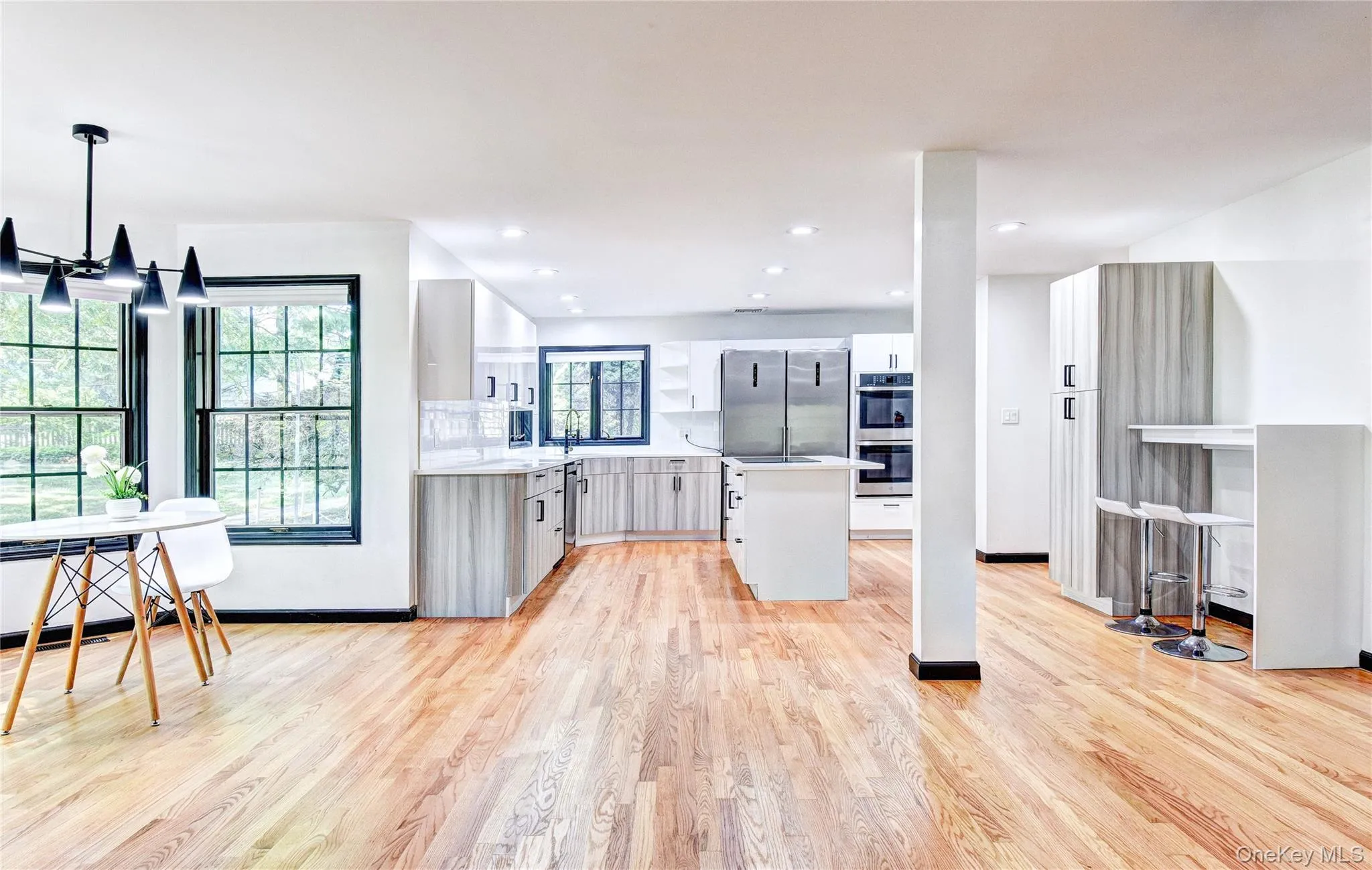 Kitchen island! Kitchen island!