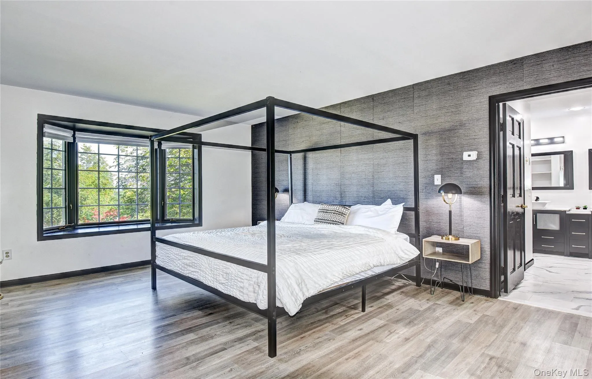 Primary bedroom on the first floor! Primary bedroom on the first floor!