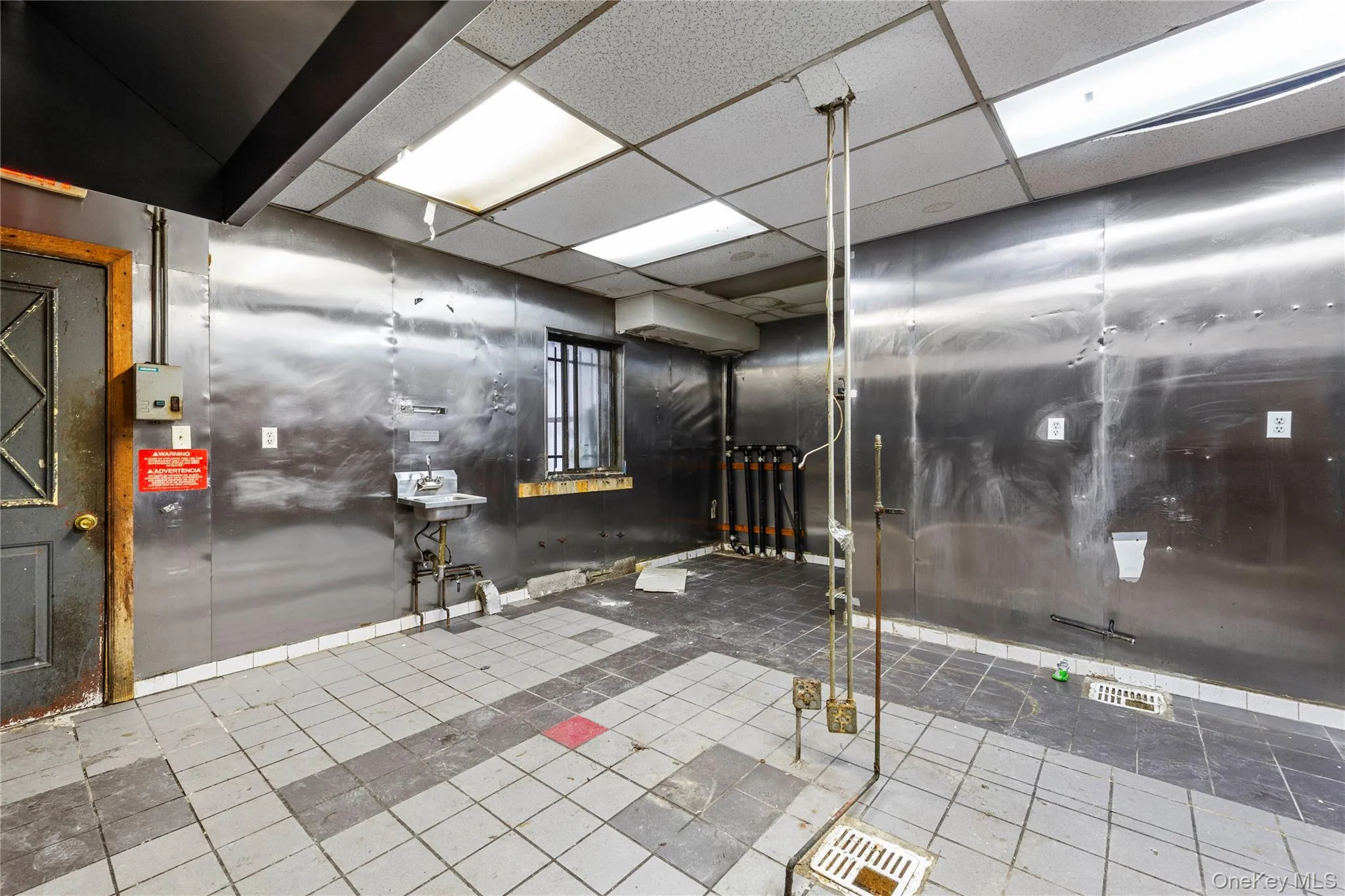 25-24 Broadway, New York, NY, ,Commercial Lease,Idx,Broadway,900681 25-24 Broadway, New York, NY, ,Commercial Lease,Idx,Broadway,900681