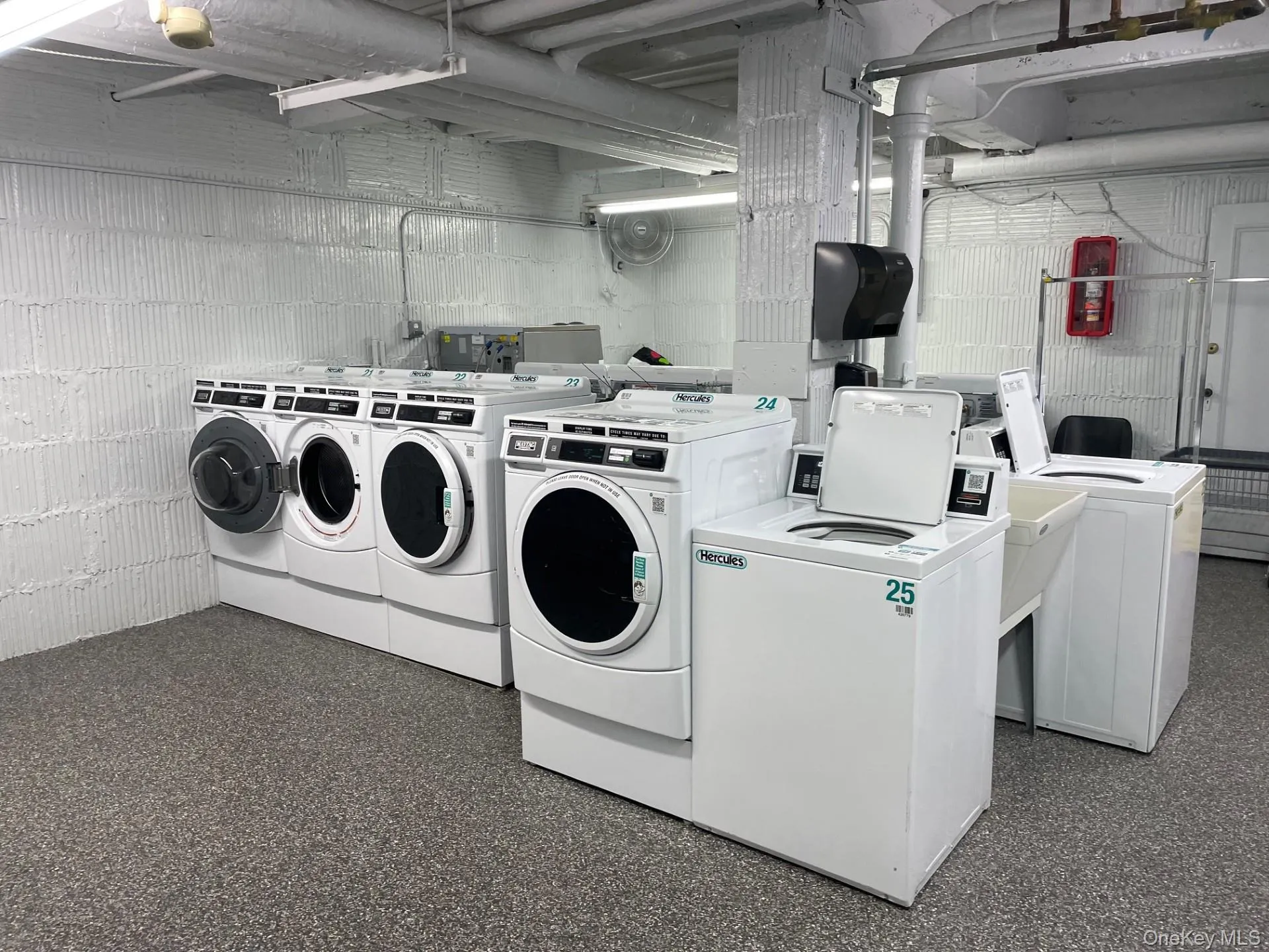Communal laundry Communal laundry