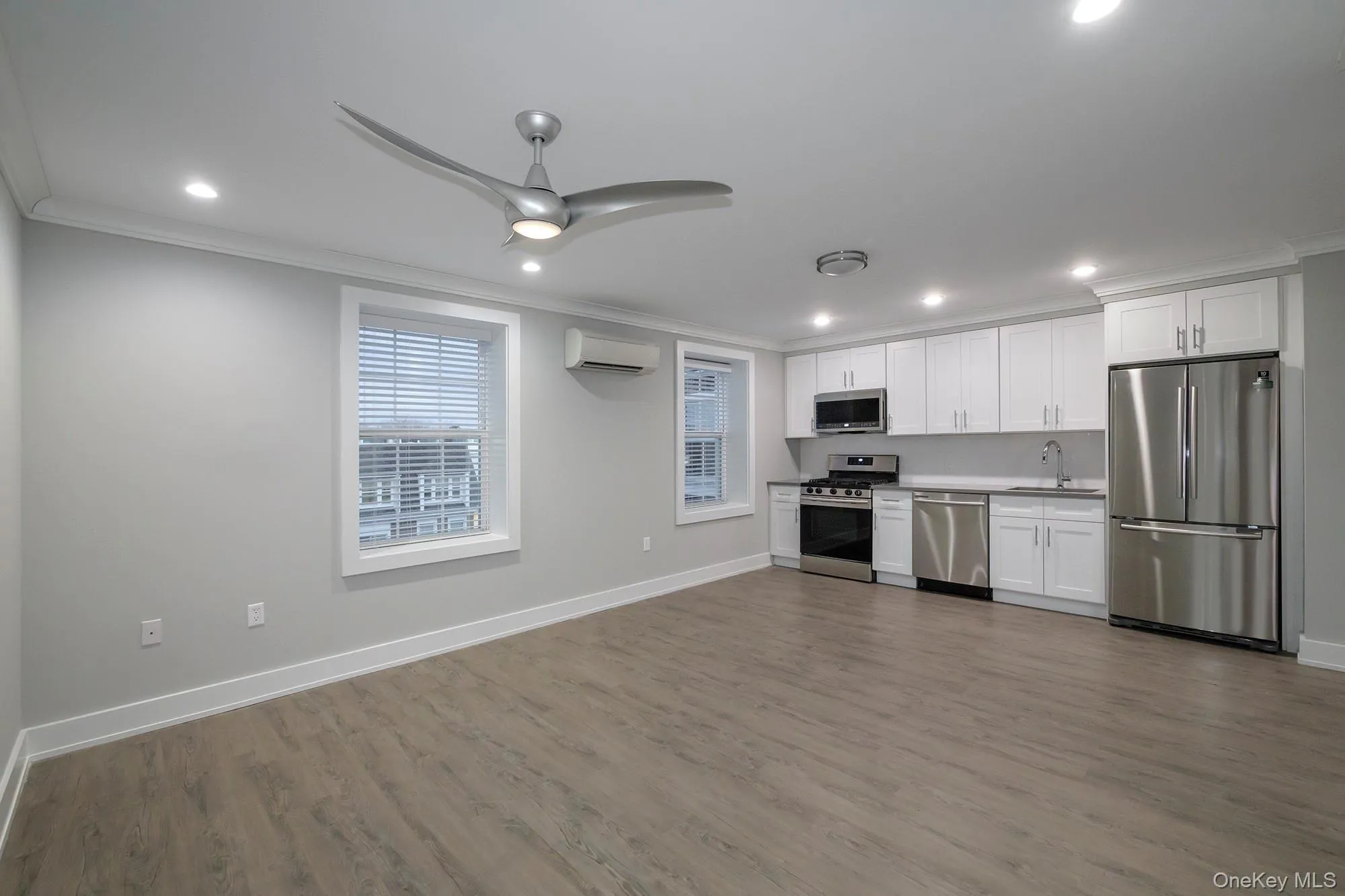 75 Circle Drive, Islip, NY, 2 Bedrooms Bedrooms, 4 Rooms Rooms,1 BathroomBathrooms,Residential Lease,Idx,Circle,0,901311 75 Circle Drive, Islip, NY, 2 Bedrooms Bedrooms, 4 Rooms Rooms,1 BathroomBathrooms,Residential Lease,Idx,Circle,0,901311