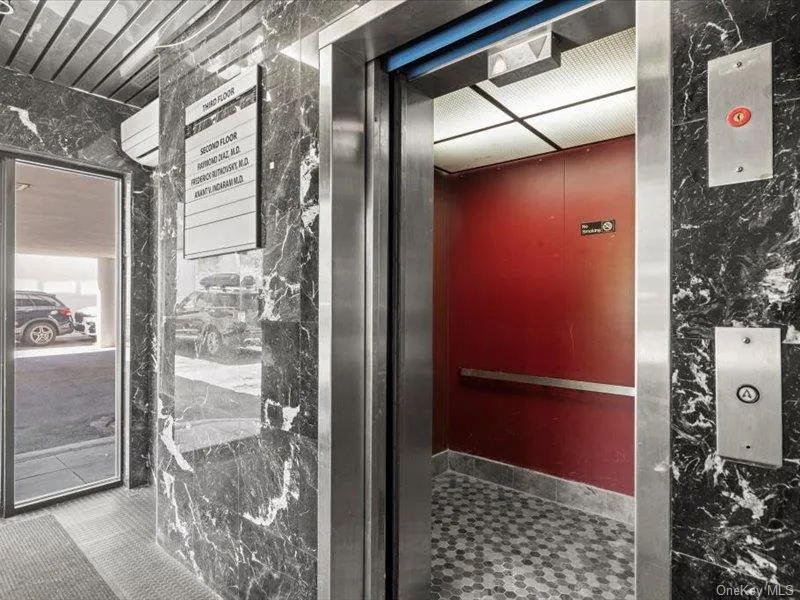 307 Shore Road, North Hempstead, NY, ,Commercial Lease,Idx,Shore,901856 307 Shore Road, North Hempstead, NY, ,Commercial Lease,Idx,Shore,901856