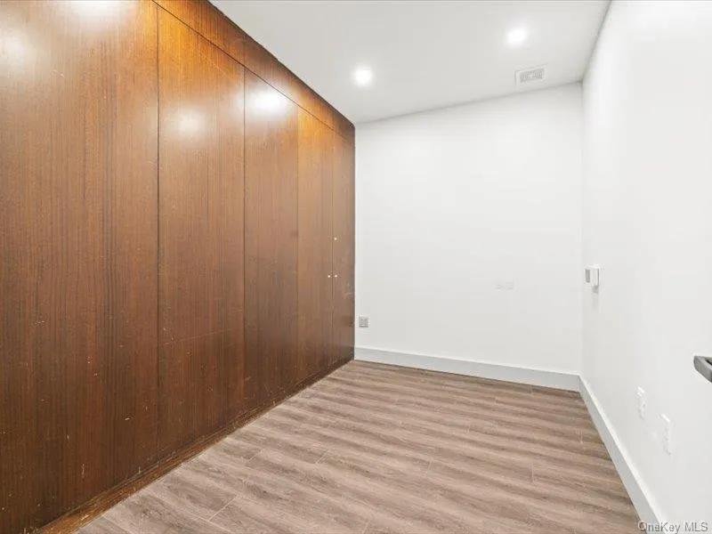 307 Shore Road, North Hempstead, NY, ,Commercial Lease,Idx,Shore,901856 307 Shore Road, North Hempstead, NY, ,Commercial Lease,Idx,Shore,901856