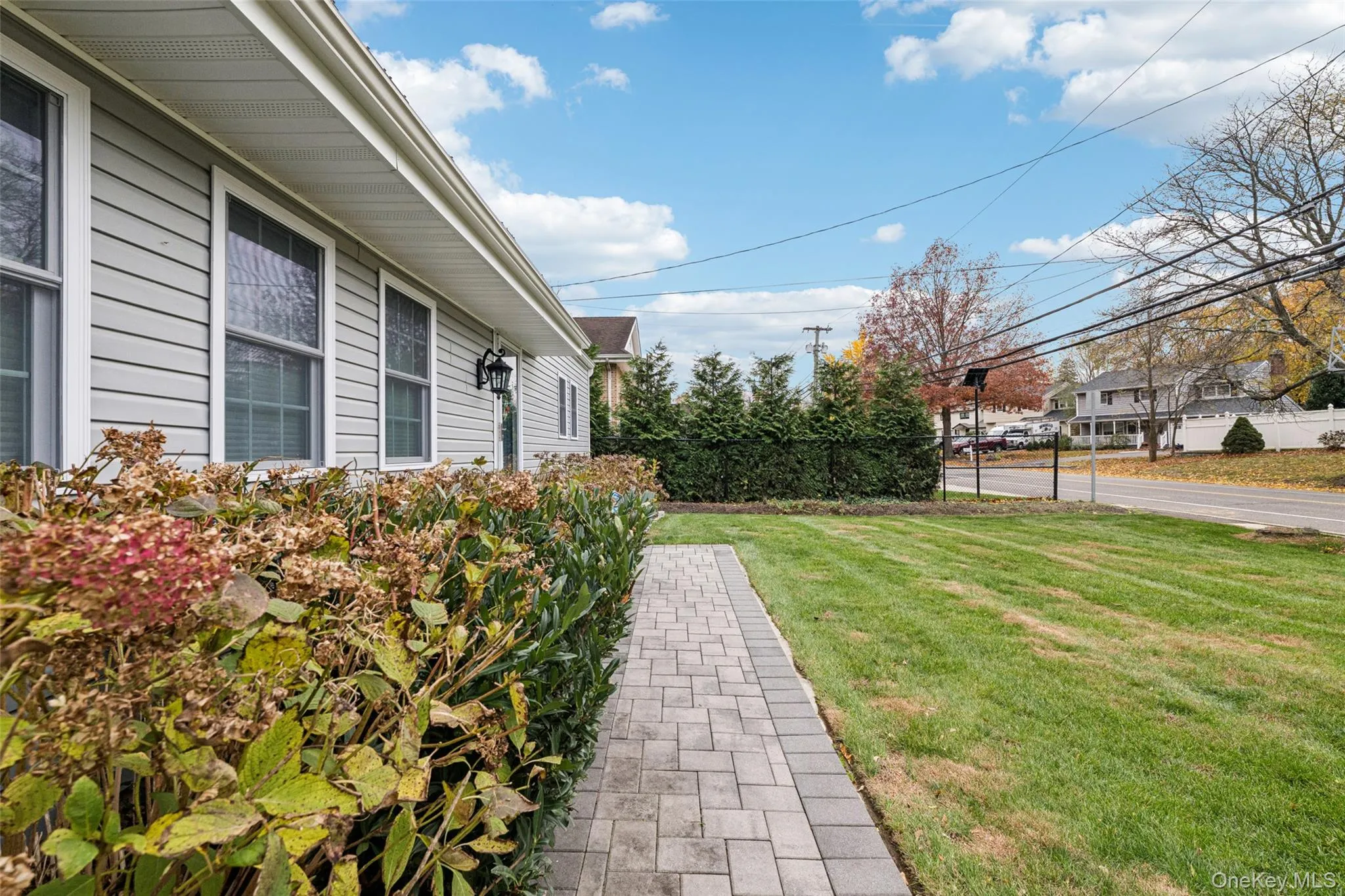 24 Waterside Avenue, Huntington, NY, 1 Bedroom Bedrooms, 2 Rooms Rooms,1 BathroomBathrooms,Residential Lease,Idx,Waterside,0,901906 24 Waterside Avenue, Huntington, NY, 1 Bedroom Bedrooms, 2 Rooms Rooms,1 BathroomBathrooms,Residential Lease,Idx,Waterside,0,901906