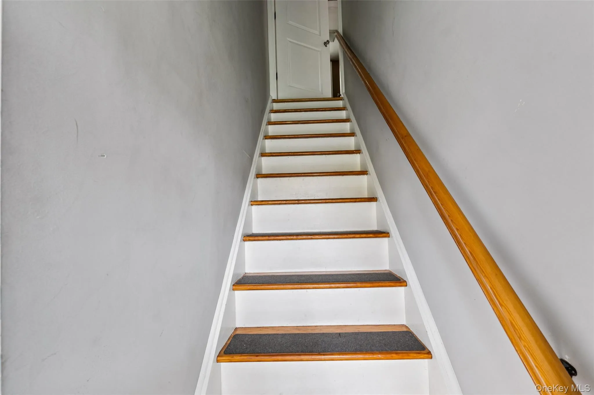 24 Waterside Avenue, Huntington, NY, 1 Bedroom Bedrooms, 2 Rooms Rooms,1 BathroomBathrooms,Residential Lease,Idx,Waterside,0,901906 24 Waterside Avenue, Huntington, NY, 1 Bedroom Bedrooms, 2 Rooms Rooms,1 BathroomBathrooms,Residential Lease,Idx,Waterside,0,901906