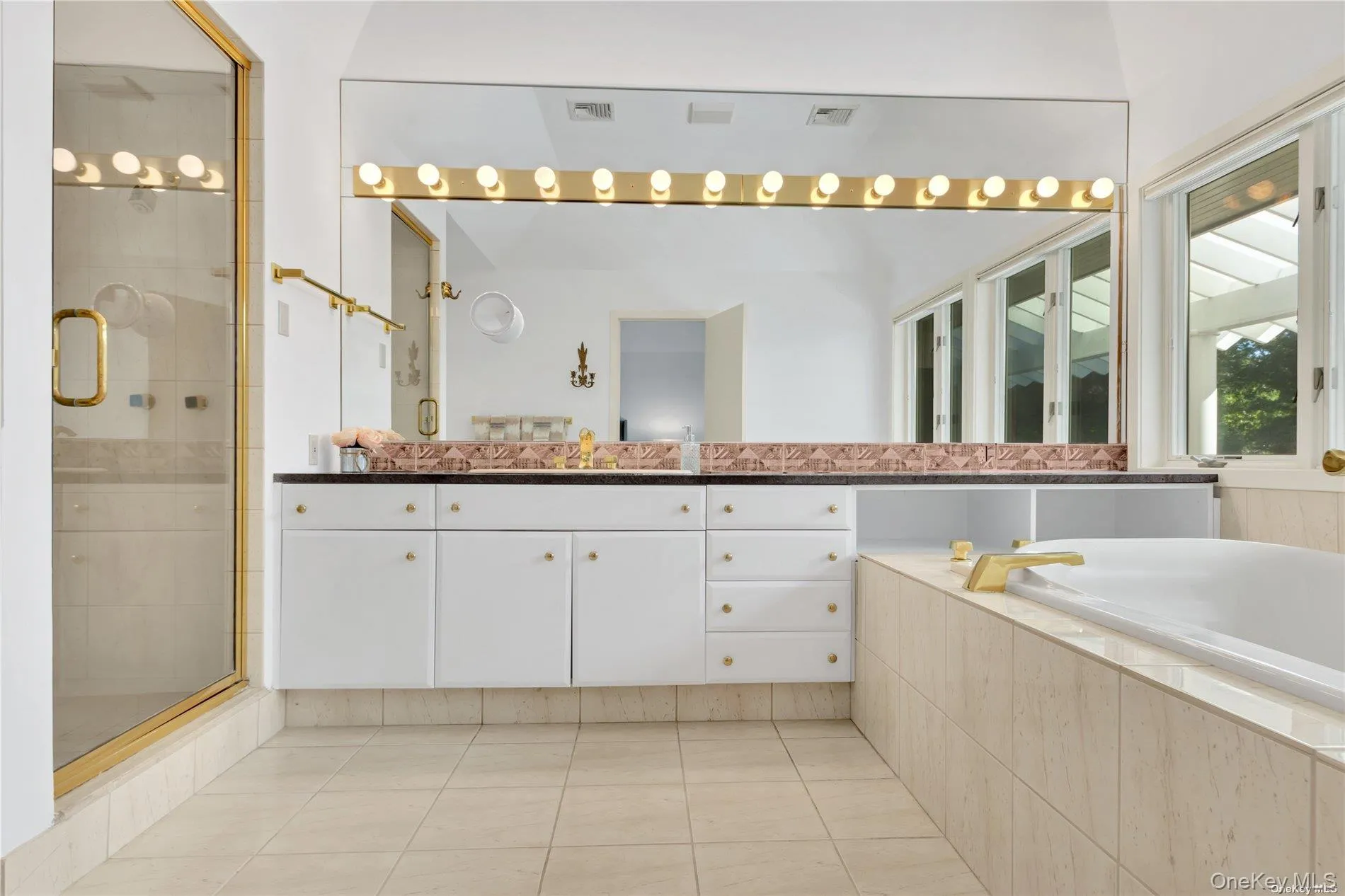 170 Northside Drive, Southampton, NY, 5 Bedrooms Bedrooms, 21 Rooms Rooms,3 BathroomsBathrooms,Residential Lease,Idx,Northside,0,902176 170 Northside Drive, Southampton, NY, 5 Bedrooms Bedrooms, 21 Rooms Rooms,3 BathroomsBathrooms,Residential Lease,Idx,Northside,0,902176