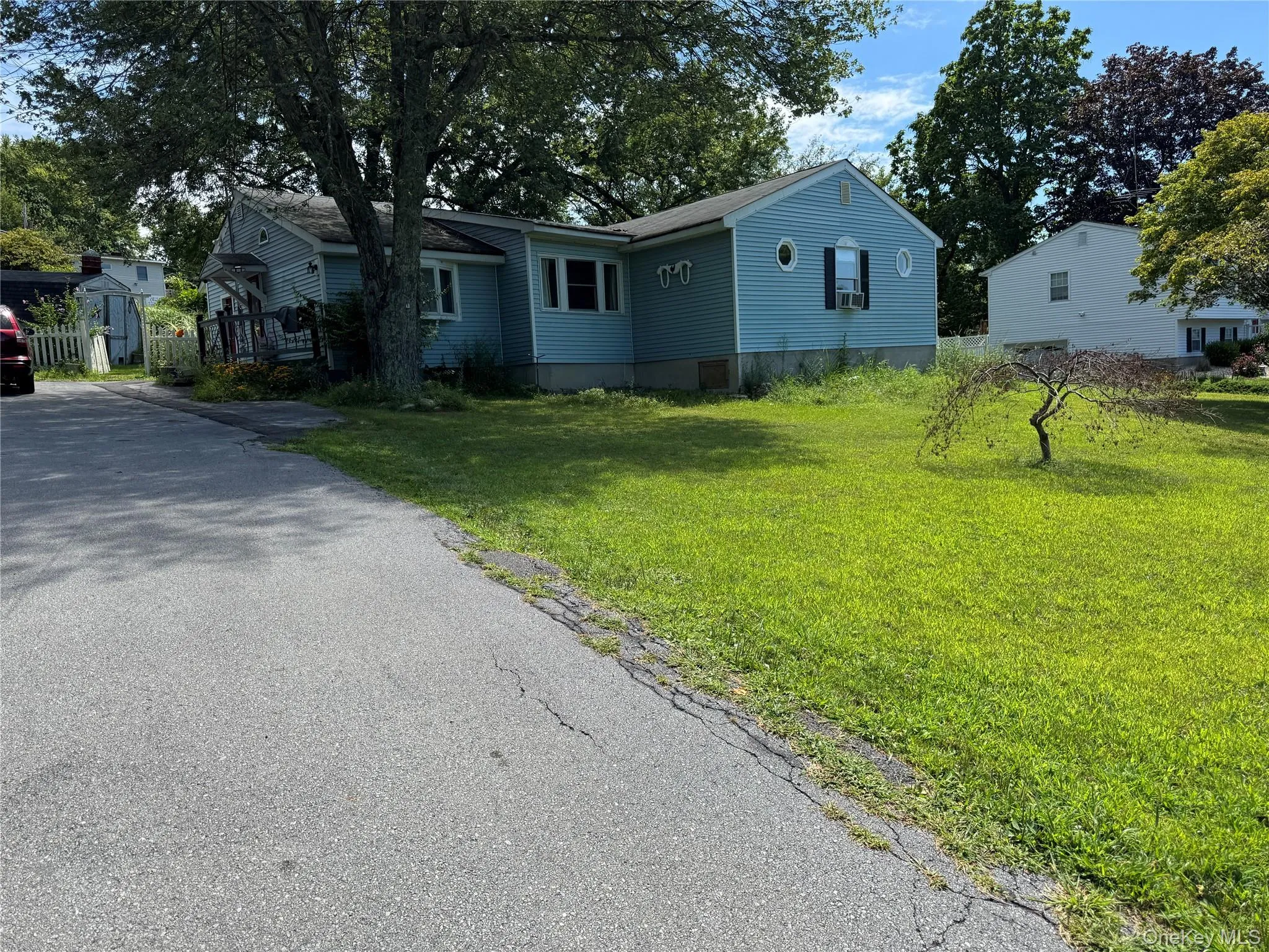 View of front of home featuring a front lawn View of front of home featuring a front lawn