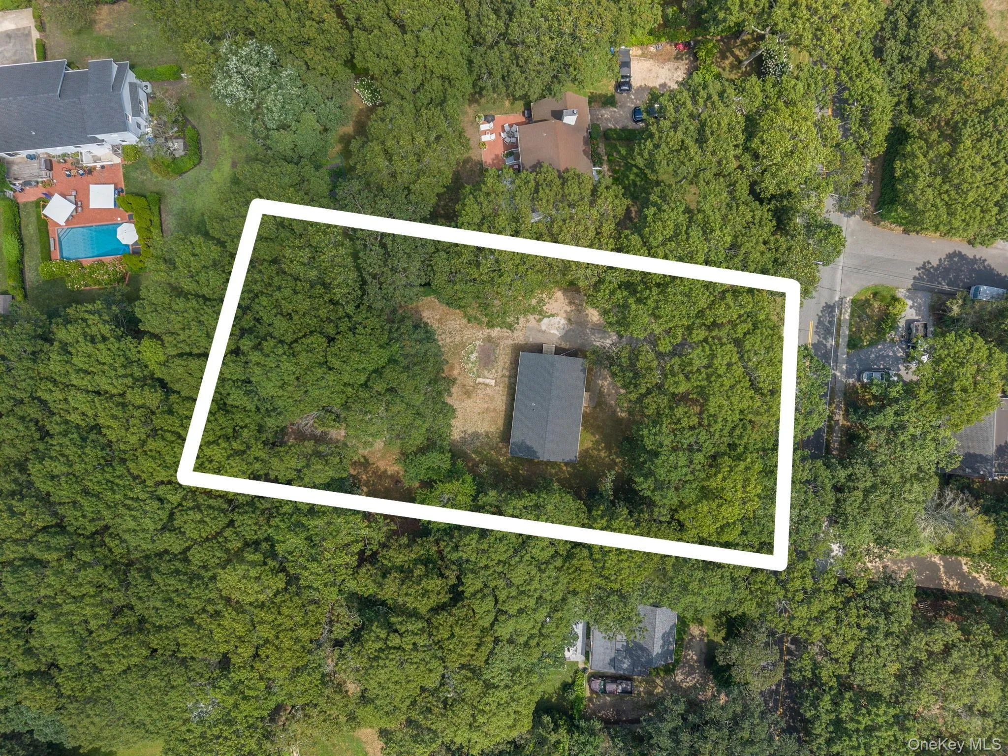 View of property location featuring property parcel outlined