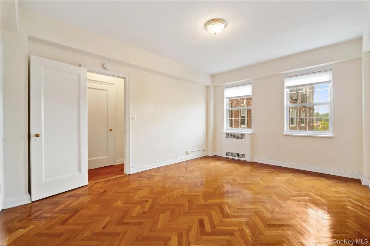 45 Popham Road, Scarsdale, NY, 1 Bedroom Bedrooms, 3 Rooms Rooms,1 BathroomBathrooms,Residential Lease,Idx,Popham,902455 45 Popham Road, Scarsdale, NY, 1 Bedroom Bedrooms, 3 Rooms Rooms,1 BathroomBathrooms,Residential Lease,Idx,Popham,902455