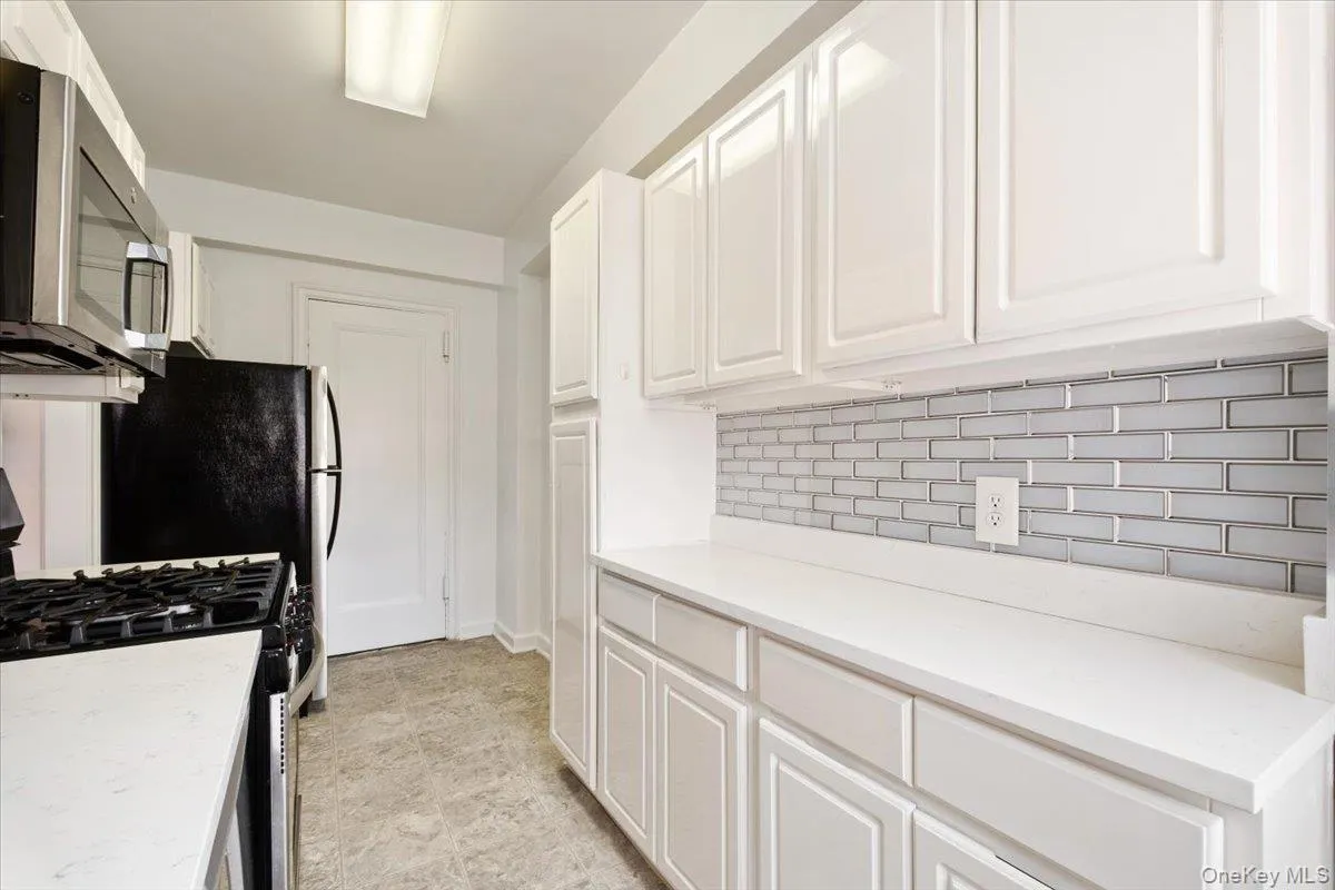 45 Popham Road, Scarsdale, NY, 1 Bedroom Bedrooms, 3 Rooms Rooms,1 BathroomBathrooms,Residential Lease,Idx,Popham,902455 45 Popham Road, Scarsdale, NY, 1 Bedroom Bedrooms, 3 Rooms Rooms,1 BathroomBathrooms,Residential Lease,Idx,Popham,902455