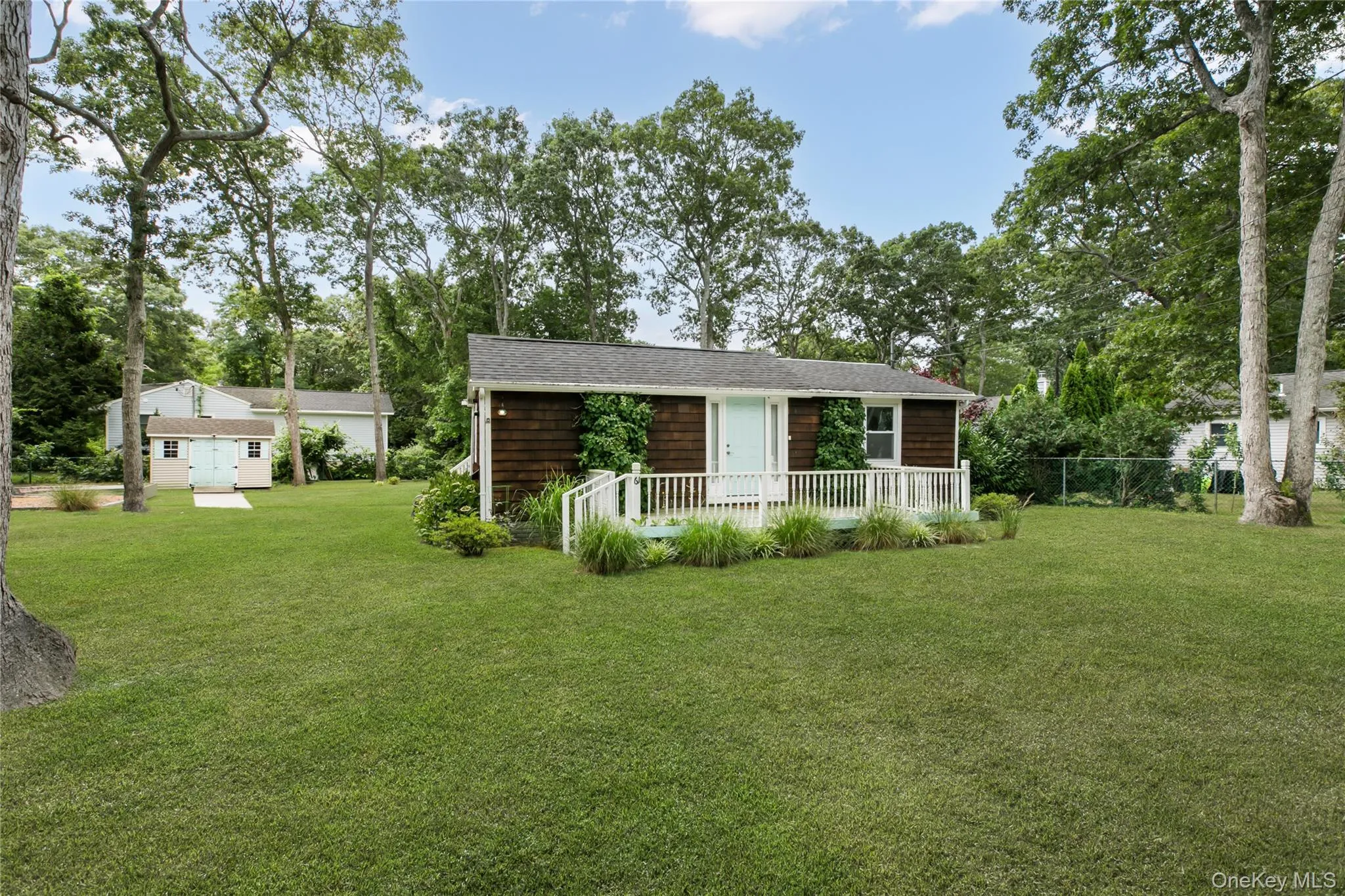 61 Squires Avenue, Southampton, NY, 2 Bedrooms Bedrooms, 5 Rooms Rooms,1 BathroomBathrooms,Residential Lease,Idx,Squires,0,902542 61 Squires Avenue, Southampton, NY, 2 Bedrooms Bedrooms, 5 Rooms Rooms,1 BathroomBathrooms,Residential Lease,Idx,Squires,0,902542