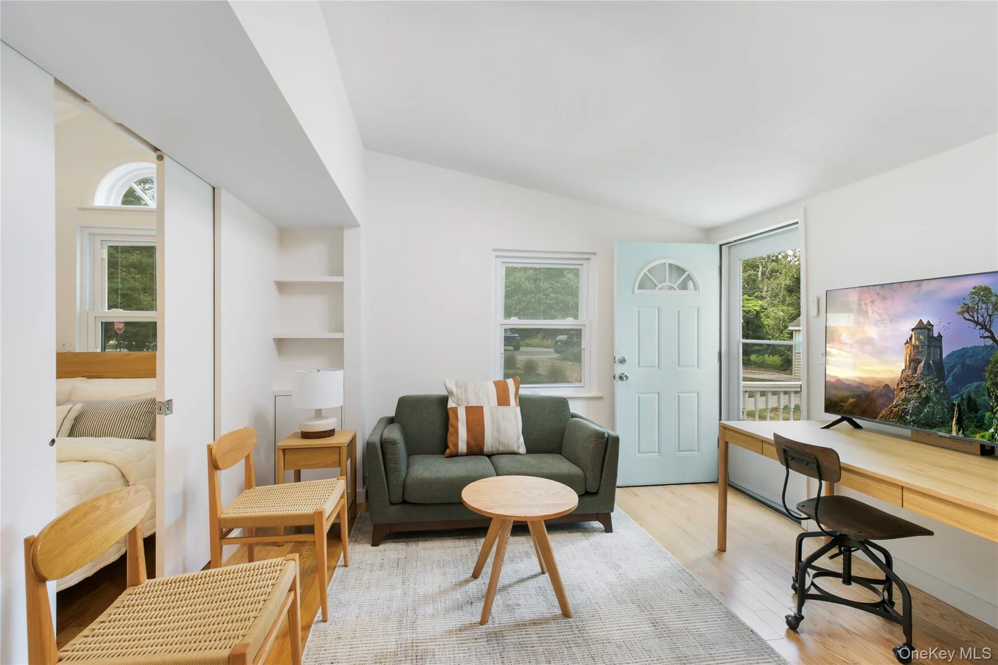 61 Squires Avenue, Southampton, NY, 2 Bedrooms Bedrooms, 5 Rooms Rooms,1 BathroomBathrooms,Residential Lease,Idx,Squires,0,902542 61 Squires Avenue, Southampton, NY, 2 Bedrooms Bedrooms, 5 Rooms Rooms,1 BathroomBathrooms,Residential Lease,Idx,Squires,0,902542