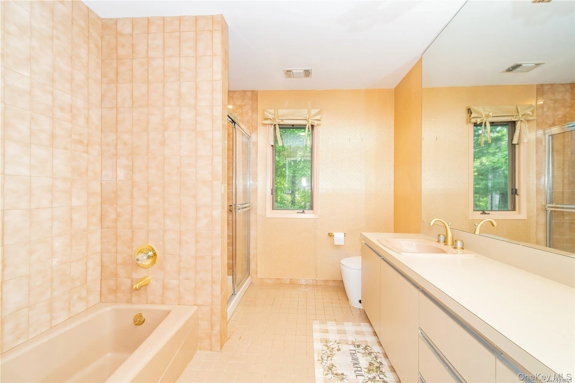12 Bolton Drive, North Hempstead, NY, 5 Bedrooms Bedrooms, 12 Rooms Rooms,3 BathroomsBathrooms,Residential Lease,Idx,Bolton,902833 12 Bolton Drive, North Hempstead, NY, 5 Bedrooms Bedrooms, 12 Rooms Rooms,3 BathroomsBathrooms,Residential Lease,Idx,Bolton,902833
