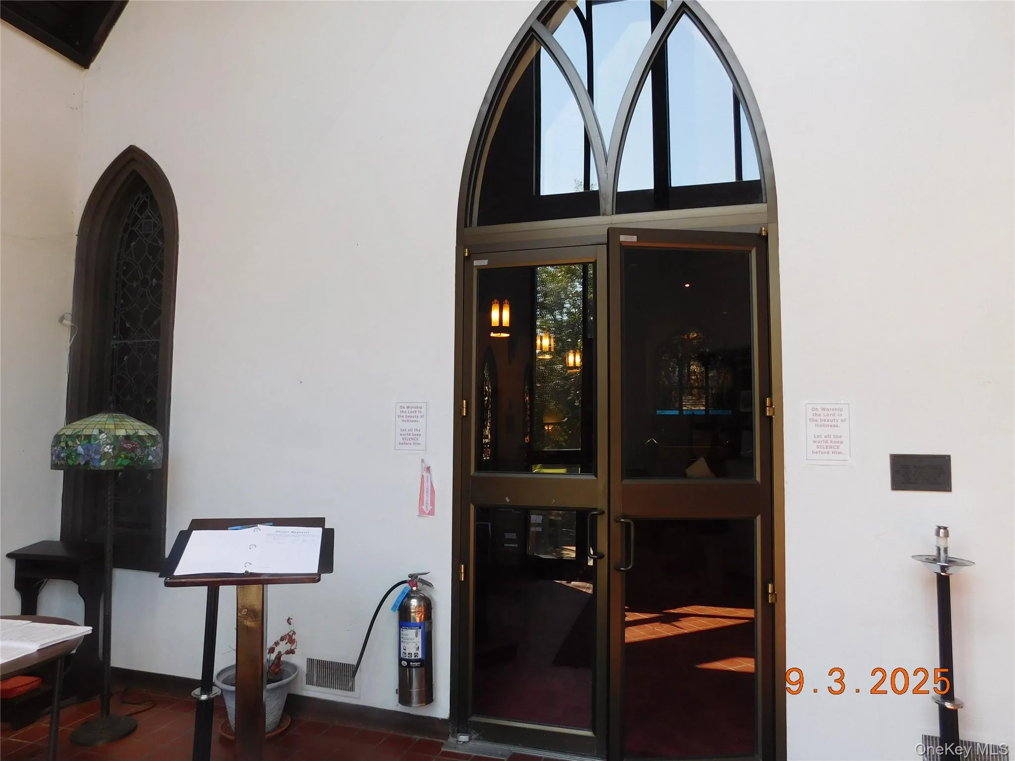 Doorway to property Doorway to property