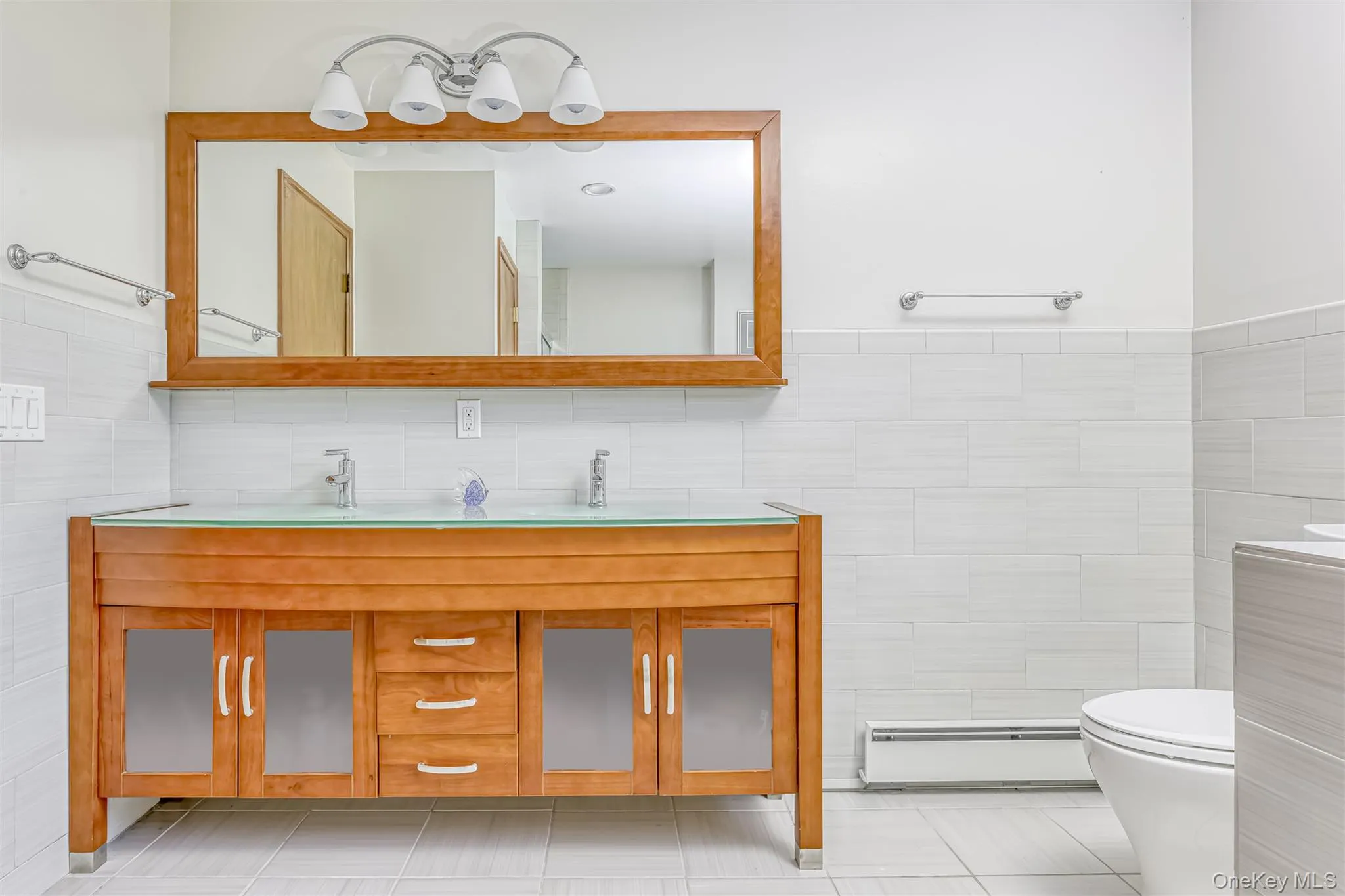 26 Snowdrop Drive, Clarkstown, NY, 4 Bedrooms Bedrooms, 16 Rooms Rooms,4 BathroomsBathrooms,Residential,For Rent,Snowdrop,0,903354 26 Snowdrop Drive, Clarkstown, NY, 4 Bedrooms Bedrooms, 16 Rooms Rooms,4 BathroomsBathrooms,Residential,For Rent,Snowdrop,0,903354