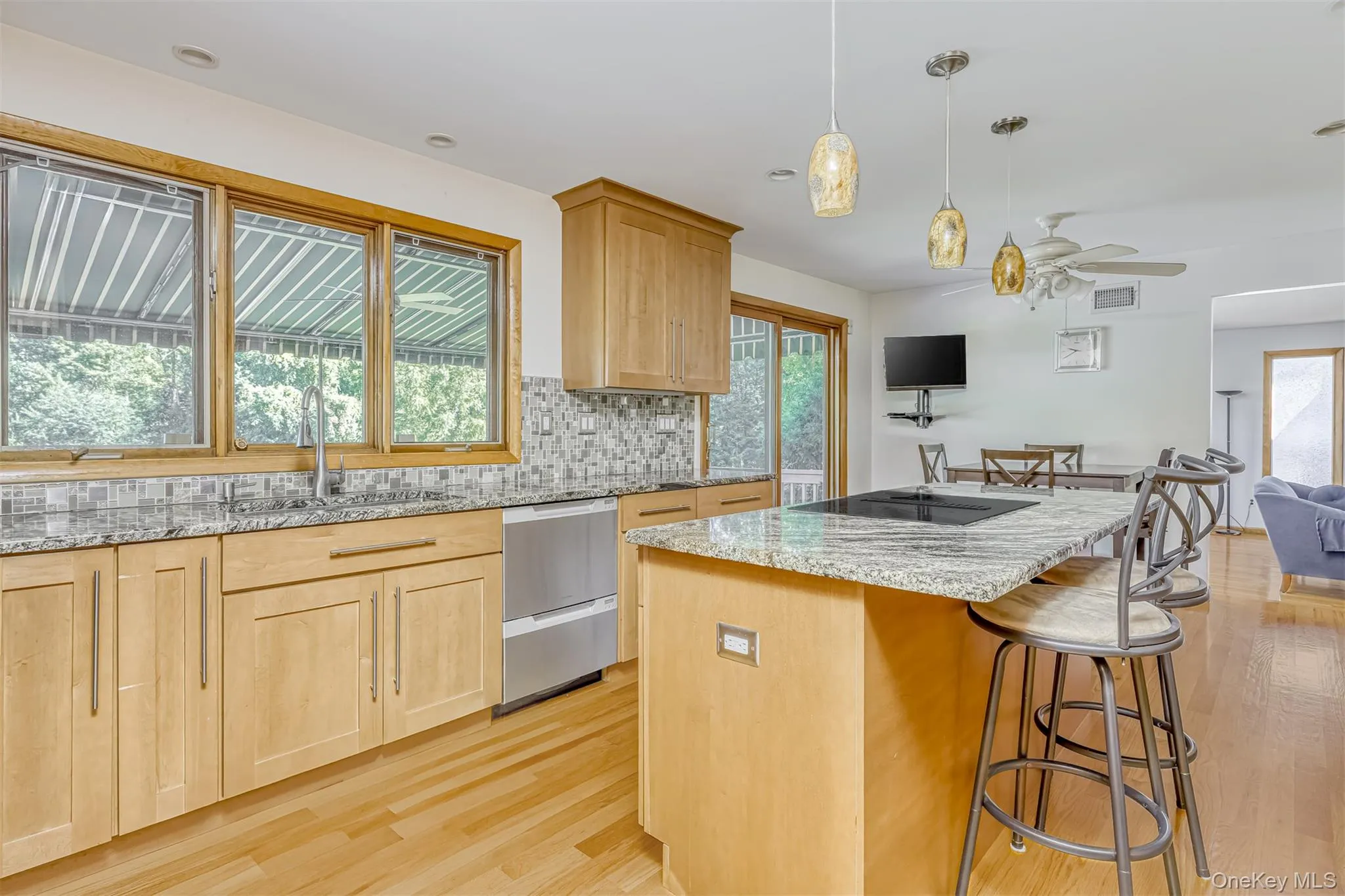26 Snowdrop Drive, Clarkstown, NY, 4 Bedrooms Bedrooms, 16 Rooms Rooms,4 BathroomsBathrooms,Residential,For Rent,Snowdrop,0,903354 26 Snowdrop Drive, Clarkstown, NY, 4 Bedrooms Bedrooms, 16 Rooms Rooms,4 BathroomsBathrooms,Residential,For Rent,Snowdrop,0,903354