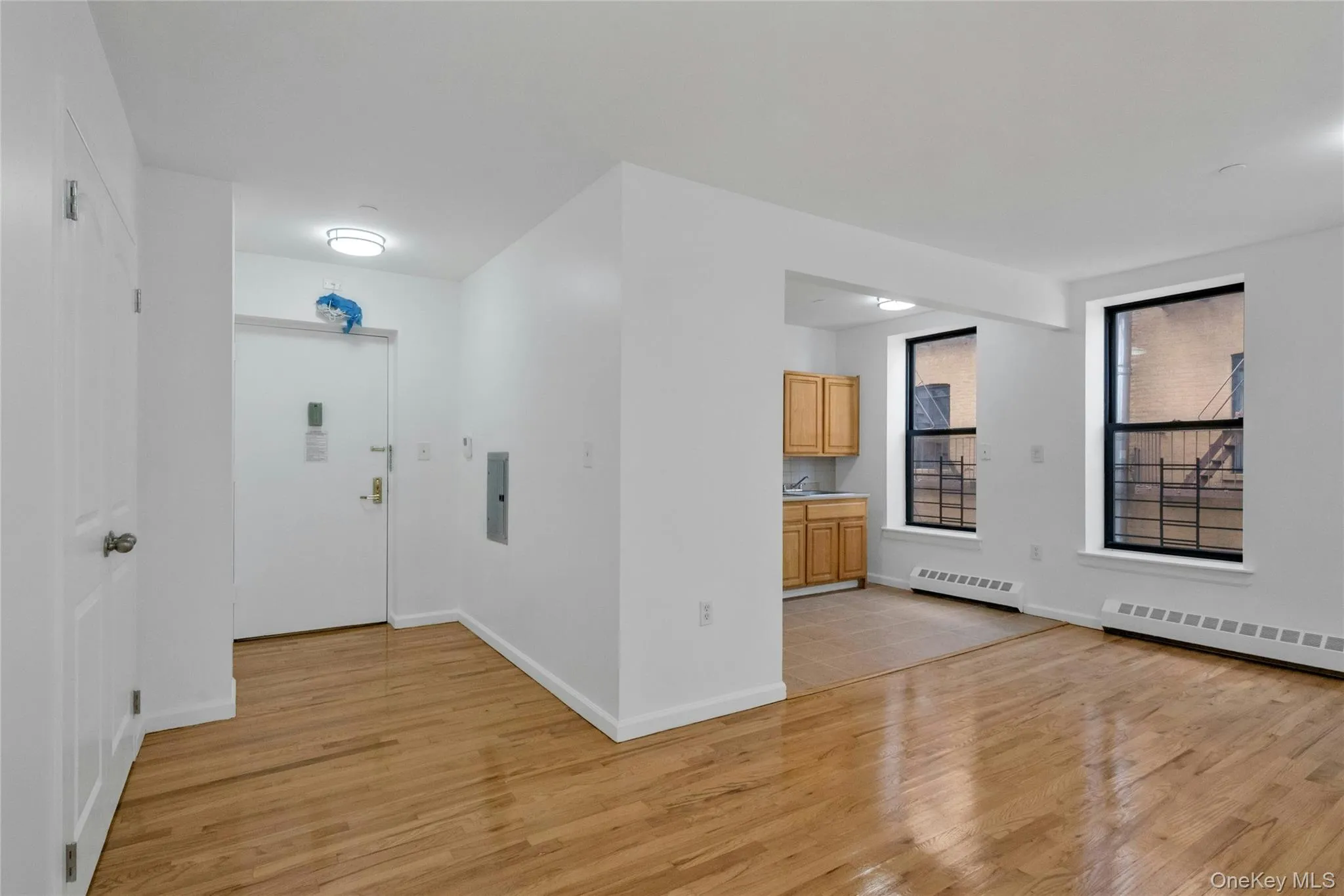 2023 Belmont Avenue, New York, NY, 2 Bedrooms Bedrooms, 5 Rooms Rooms,1 BathroomBathrooms,Residential,For Rent,Belmont,0,903680 2023 Belmont Avenue, New York, NY, 2 Bedrooms Bedrooms, 5 Rooms Rooms,1 BathroomBathrooms,Residential,For Rent,Belmont,0,903680