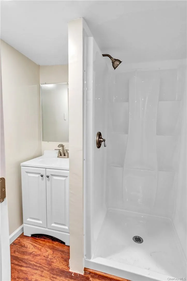 1058 Wilmot Road, New Rochelle, NY, 3 Bedrooms Bedrooms, 9 Rooms Rooms,3 BathroomsBathrooms,Residential Lease,Idx,Wilmot,903717 1058 Wilmot Road, New Rochelle, NY, 3 Bedrooms Bedrooms, 9 Rooms Rooms,3 BathroomsBathrooms,Residential Lease,Idx,Wilmot,903717