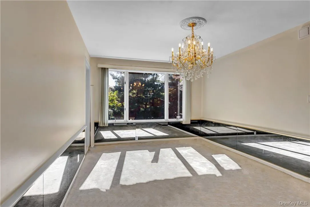 1058 Wilmot Road, New Rochelle, NY, 3 Bedrooms Bedrooms, 9 Rooms Rooms,3 BathroomsBathrooms,Residential Lease,Idx,Wilmot,903717 1058 Wilmot Road, New Rochelle, NY, 3 Bedrooms Bedrooms, 9 Rooms Rooms,3 BathroomsBathrooms,Residential Lease,Idx,Wilmot,903717